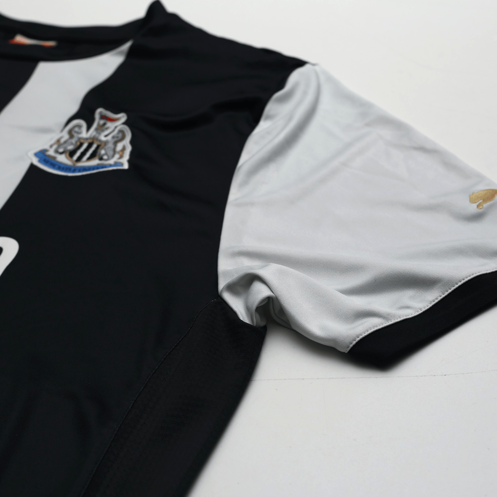 2011/12 Cisse #9 Newcastle United Vintage PUMA Home Football Shirt (L)