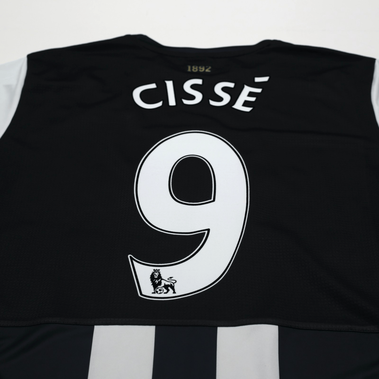 2011/12 Cisse #9 Newcastle United Vintage PUMA Home Football Shirt (L)
