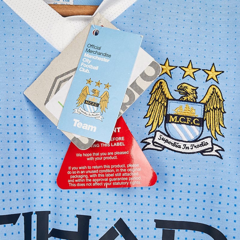 2011-12 Manchester City player issue signed BNWT shirt Aguero 10