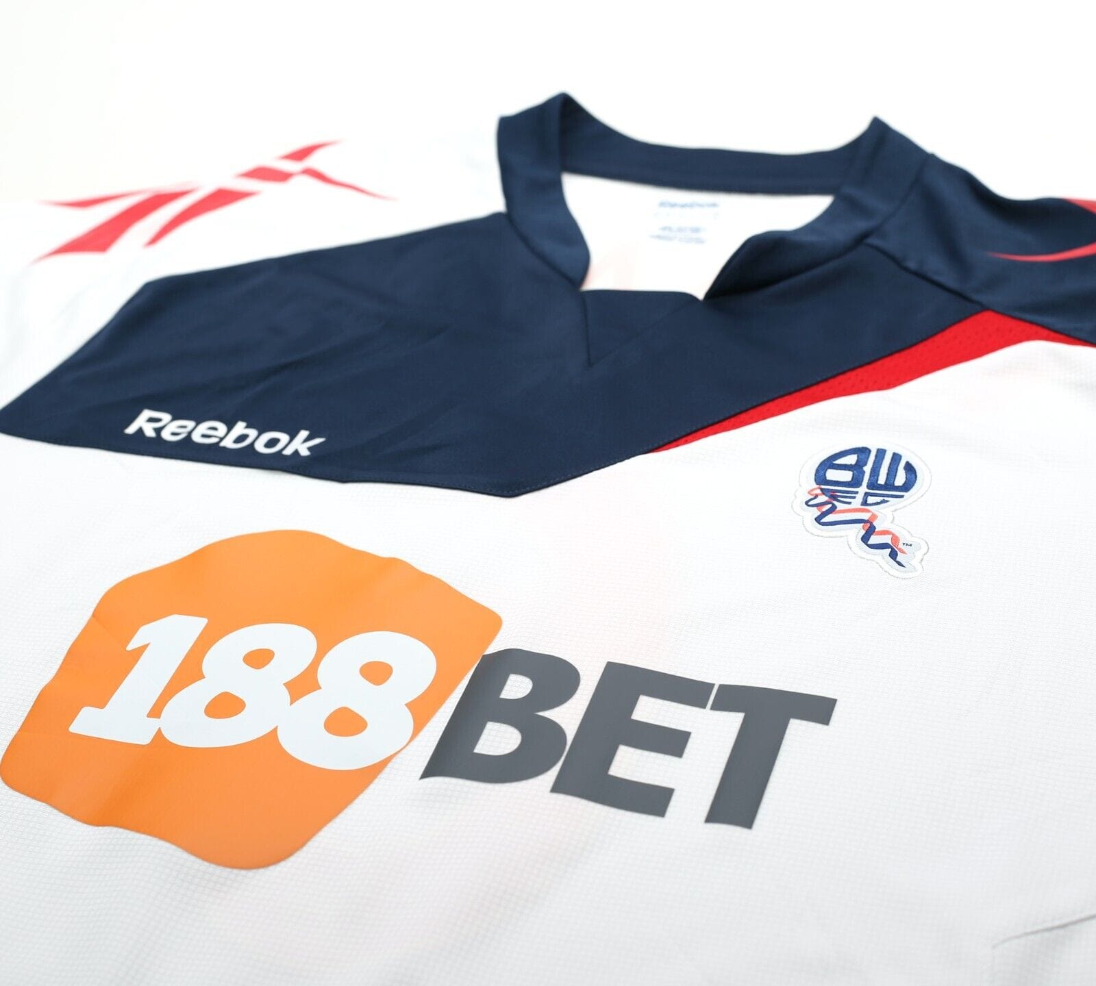 2011/12 MUAMBA #6 Bolton Wanderers Vintage Reebok Home Football Shirt (M/L)