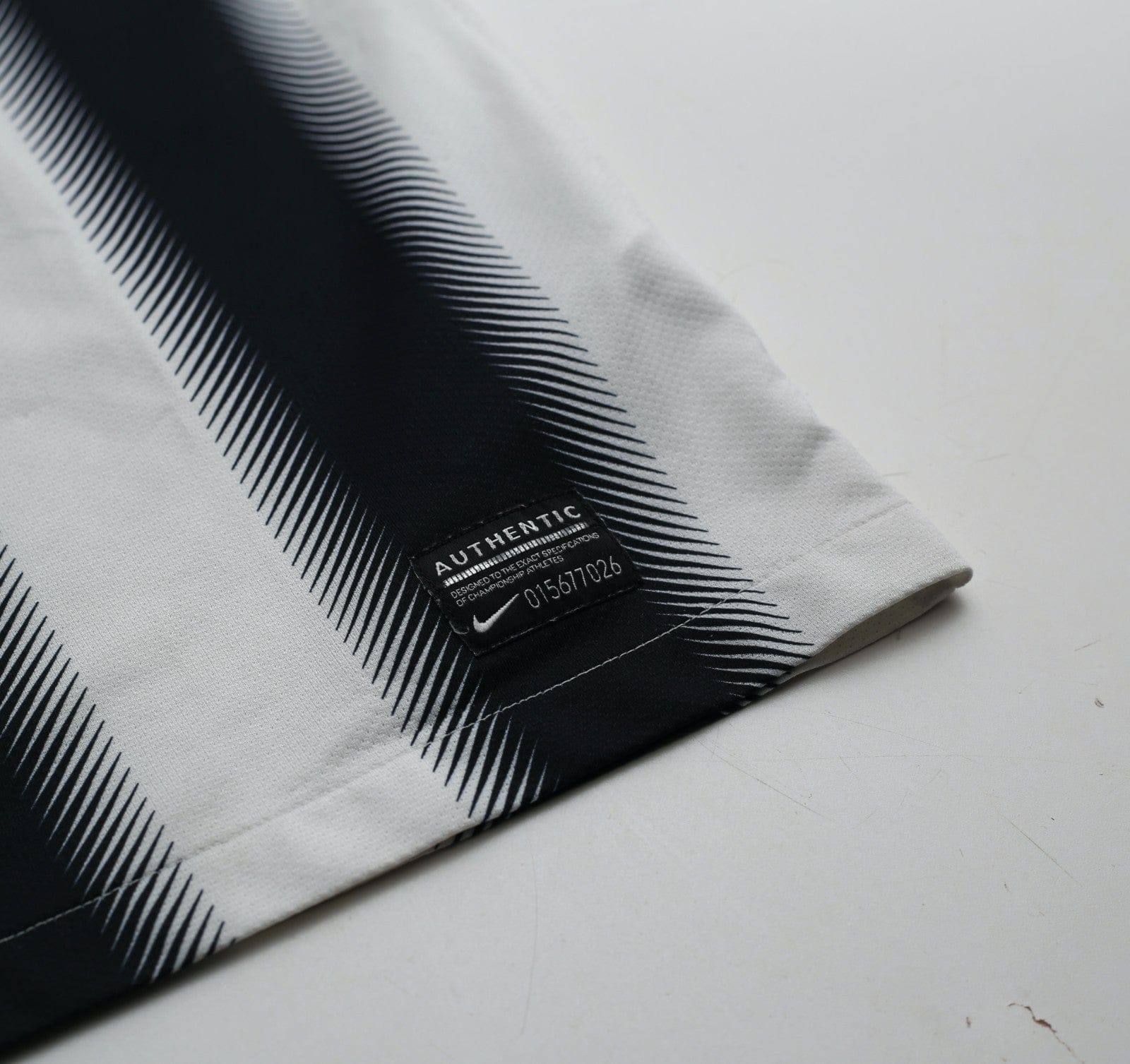 2011/12 PIRLO #21 Juventus Vintage Nike Home Football Shirt (M)