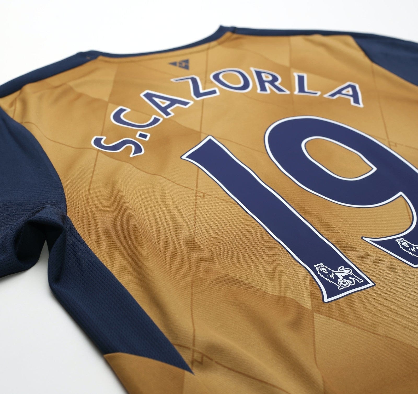 2015/16 S. CAZORLA #19 Arsenal Vintage PUMA Away Football Shirt (XL)