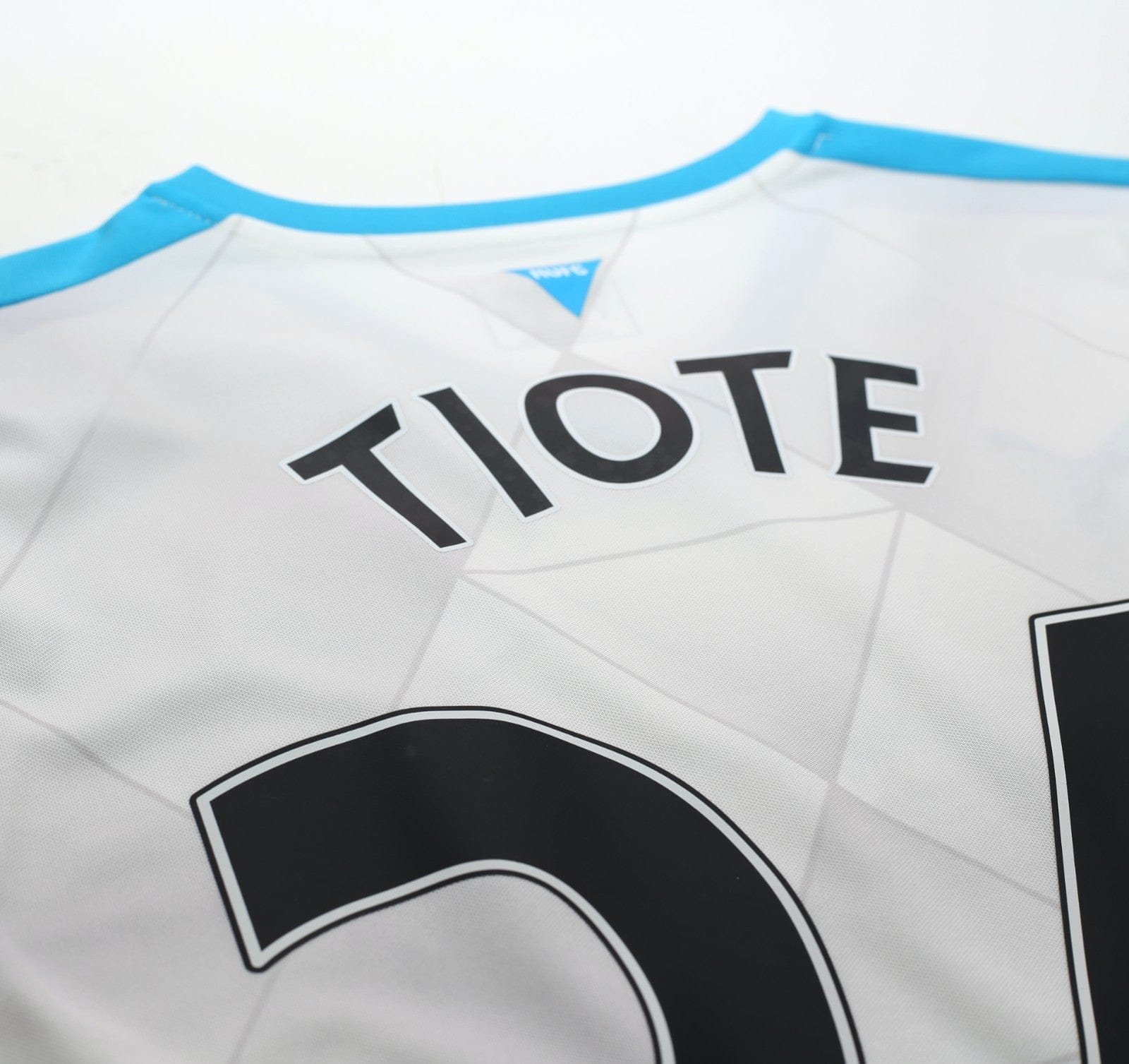 2015/16 TIOTE #24 Newcastle Utd Vintage PUMA Long Sleeve Away Football Shirt (M)
