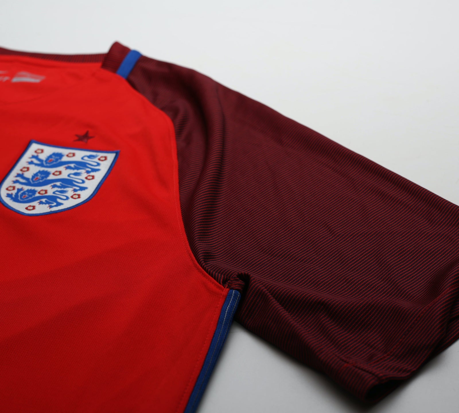 2016/17 ENGLAND Vintage Nike Away Football Shirt (L) Euro 2016