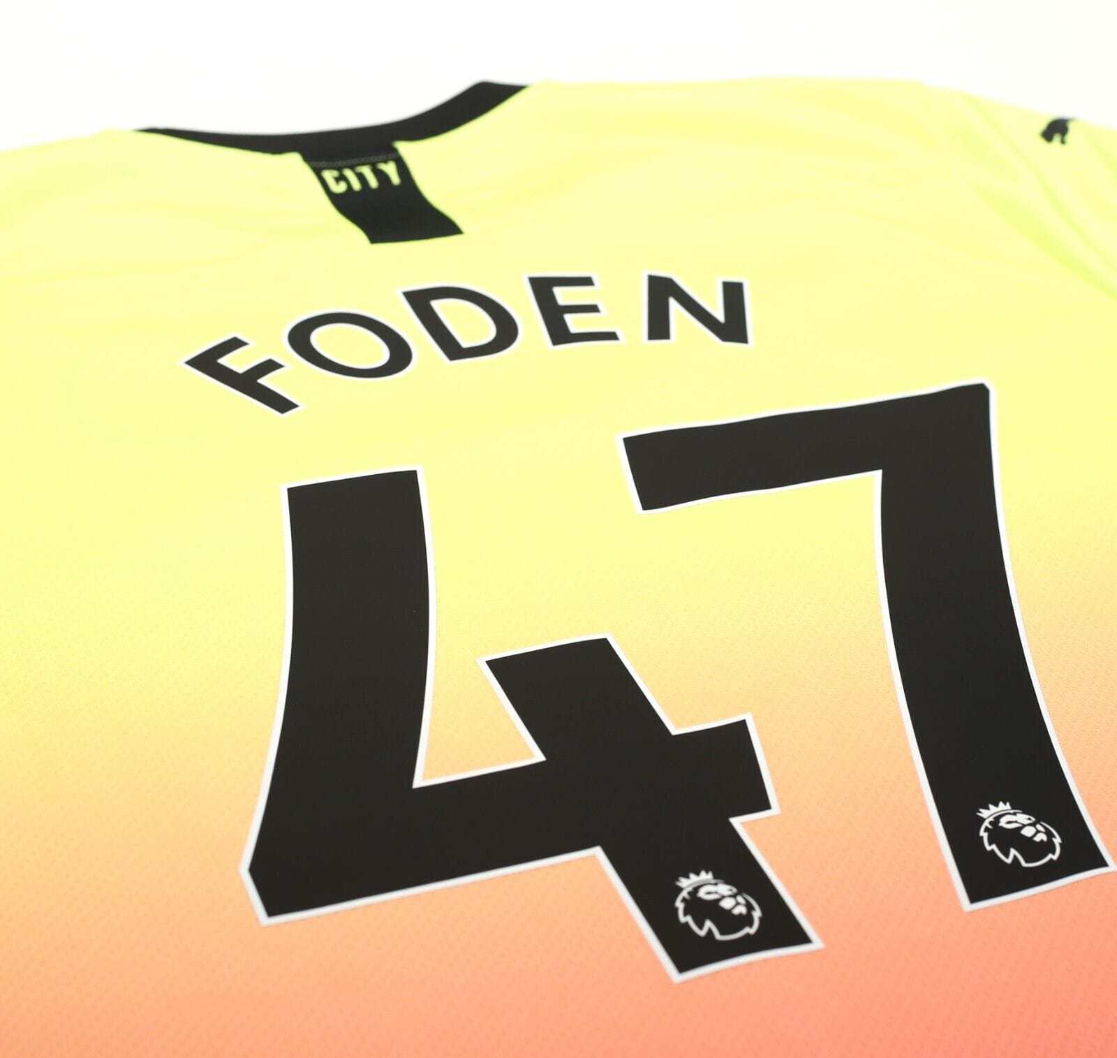 2019/20 FODEN #47 Manchester City Vintage PUMA Third Football Shirt (M) 3rd