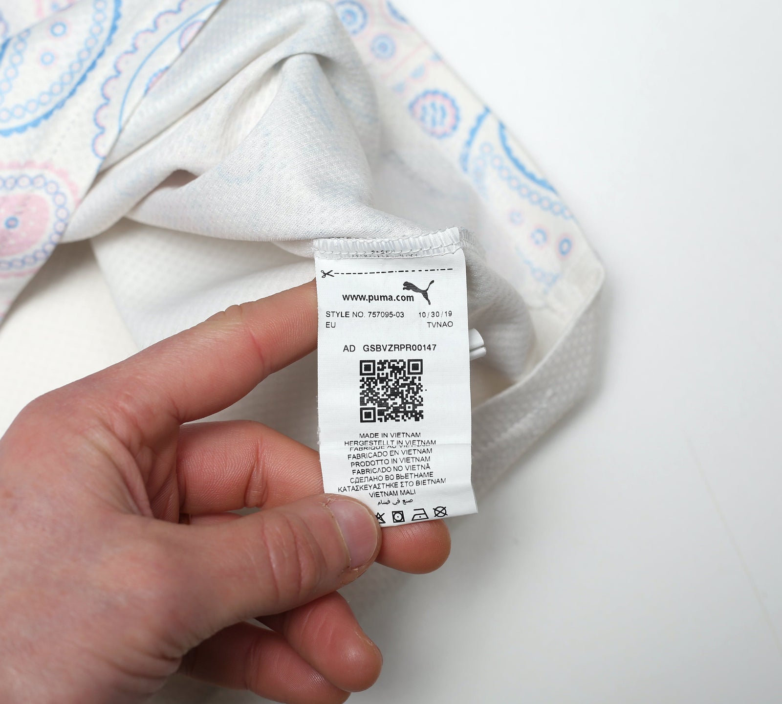 2020/21 KUN AGUERO #10 Manchester City Vintage PUMA Third Football Shirt (M)