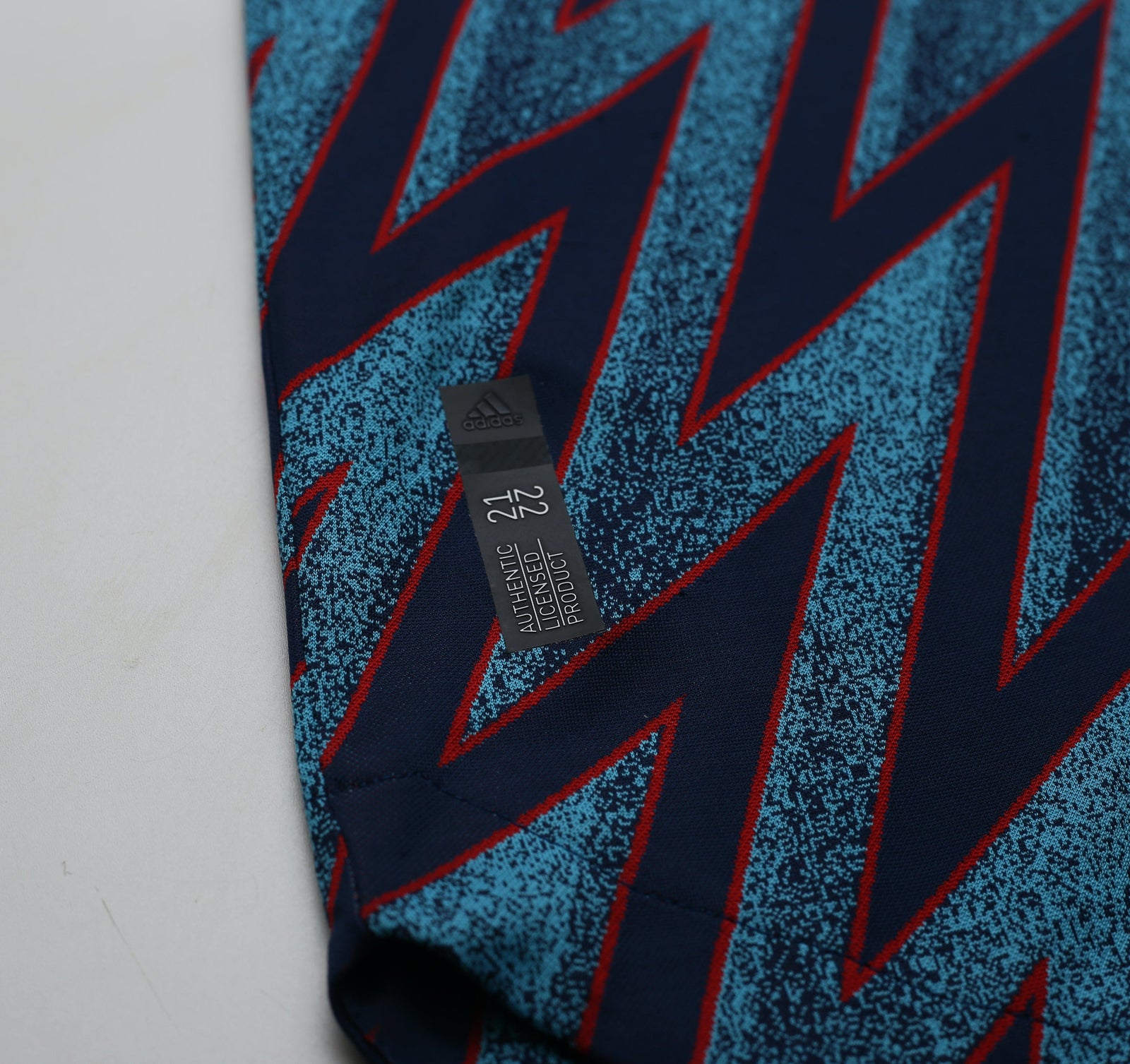 2021/22 ARSENAL Adidas Authentic Player Issue Spec Third Football Shirt (M)