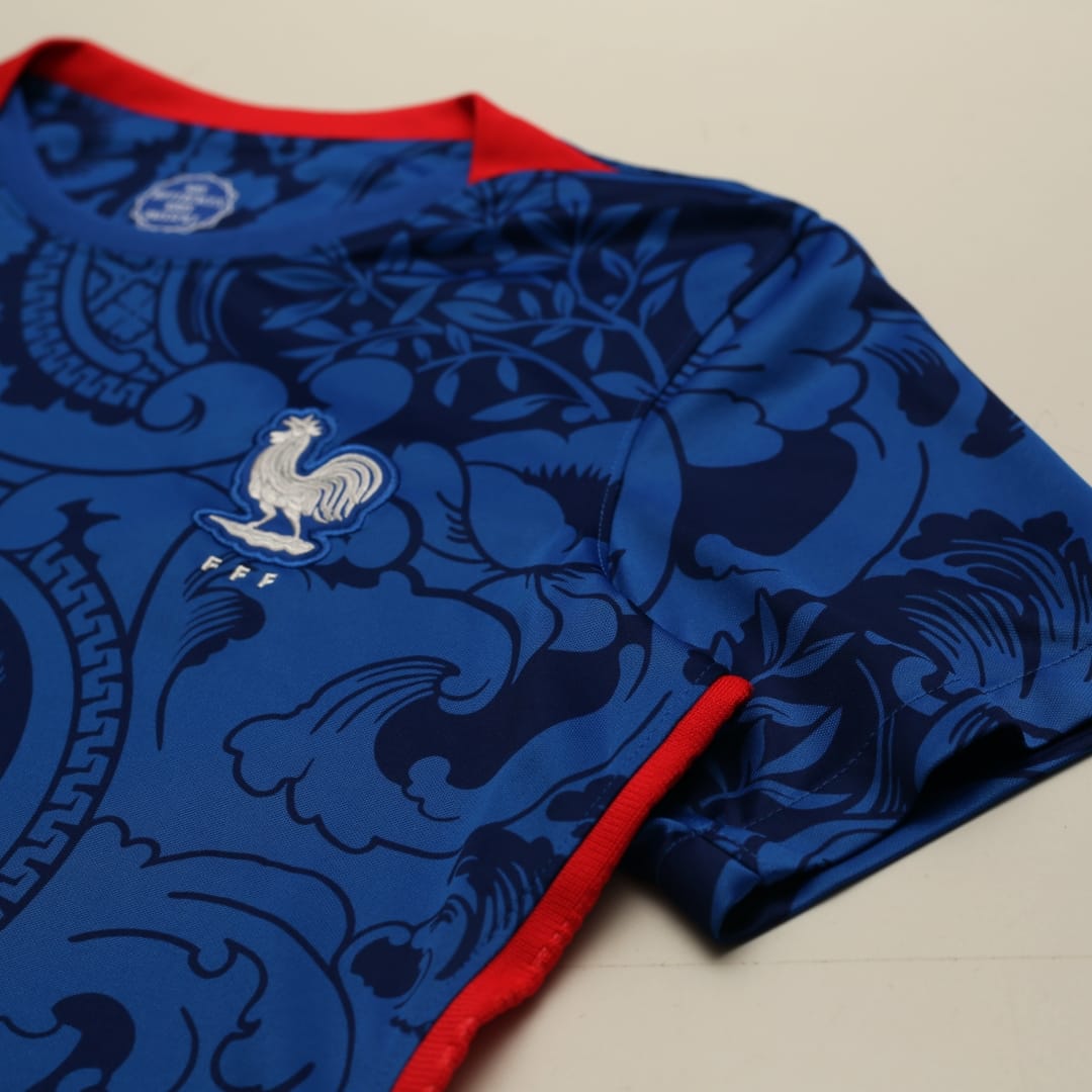 2021/22 France Women's Nike Home Football Shirt (M)