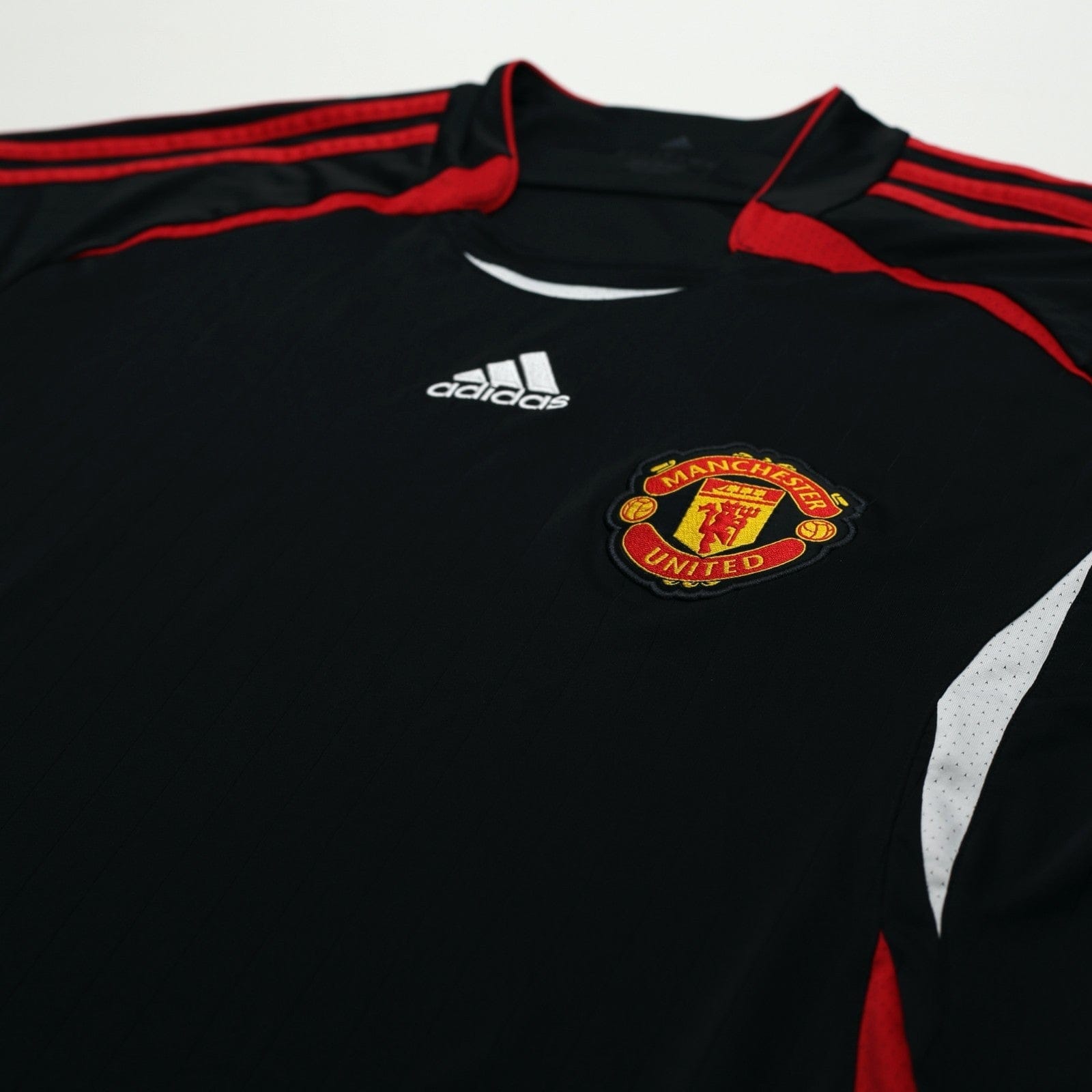 2021/22 Ronaldo #7 Manchester United adidas Teamgeist Football Shirt (L)