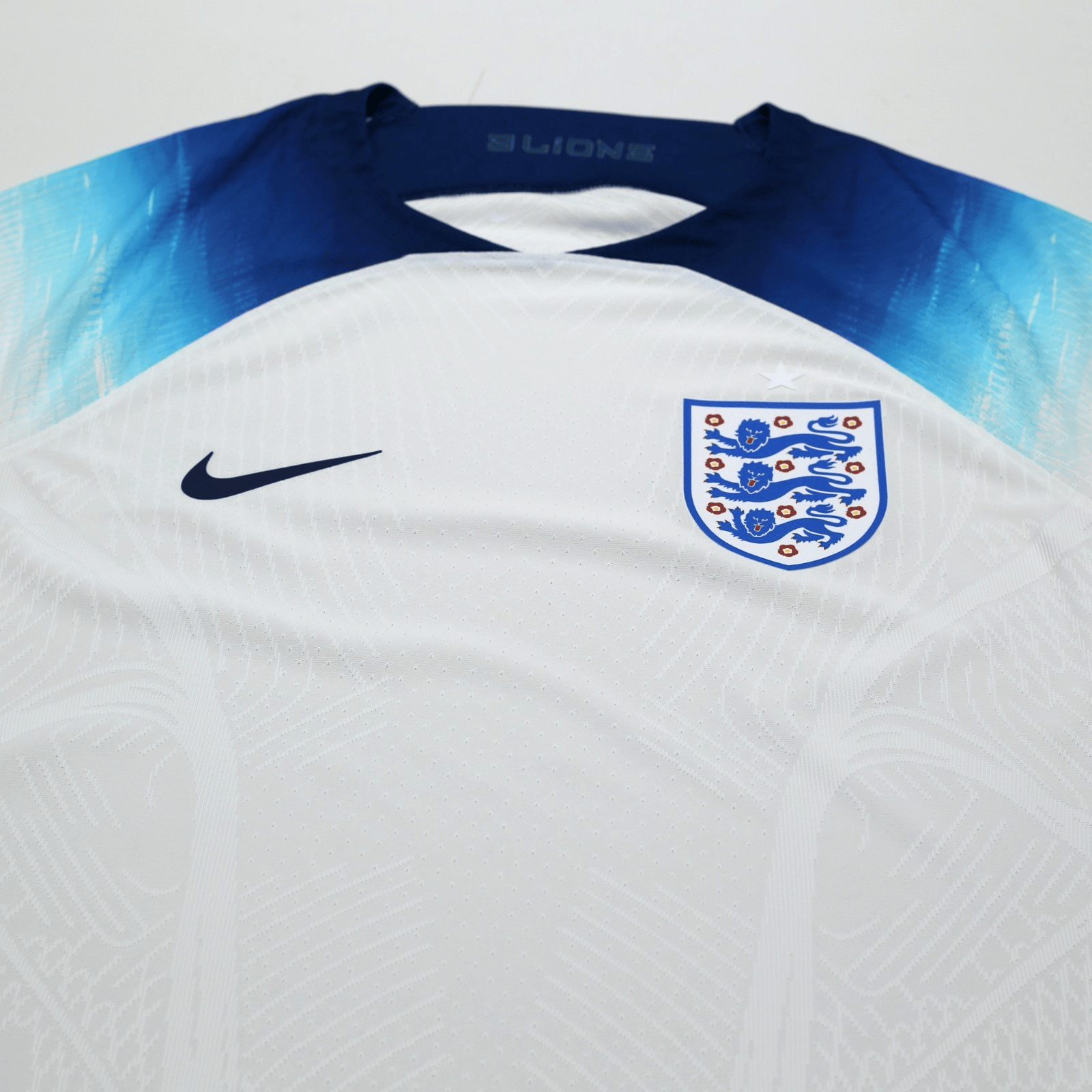 2022/23 England Nike Kitroom Player Issue Home Shirt (S) BNWOT World Cup