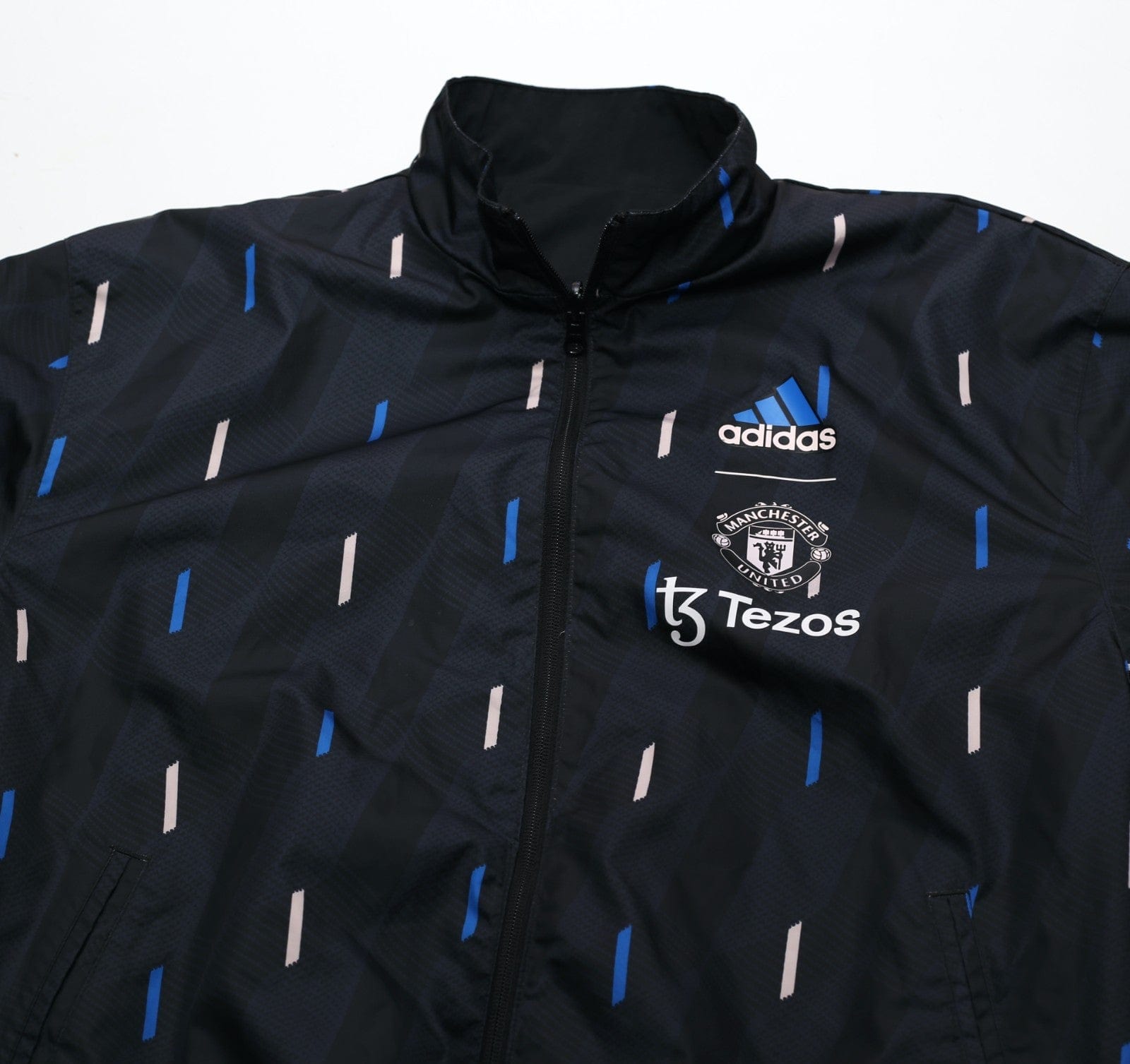 2022/23 MANCHESTER UNITED adidas Reversible Anthem Jacket Track Top (S)