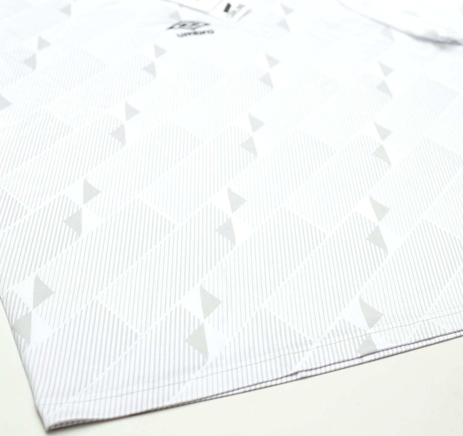 2022 Limited Edition Carling x Umbro Football Training Shirt (L) BNWT