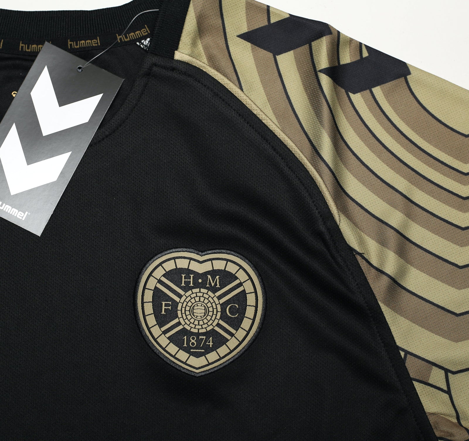 2025-26 Hearts Hummel match day third shirt (New in bag)