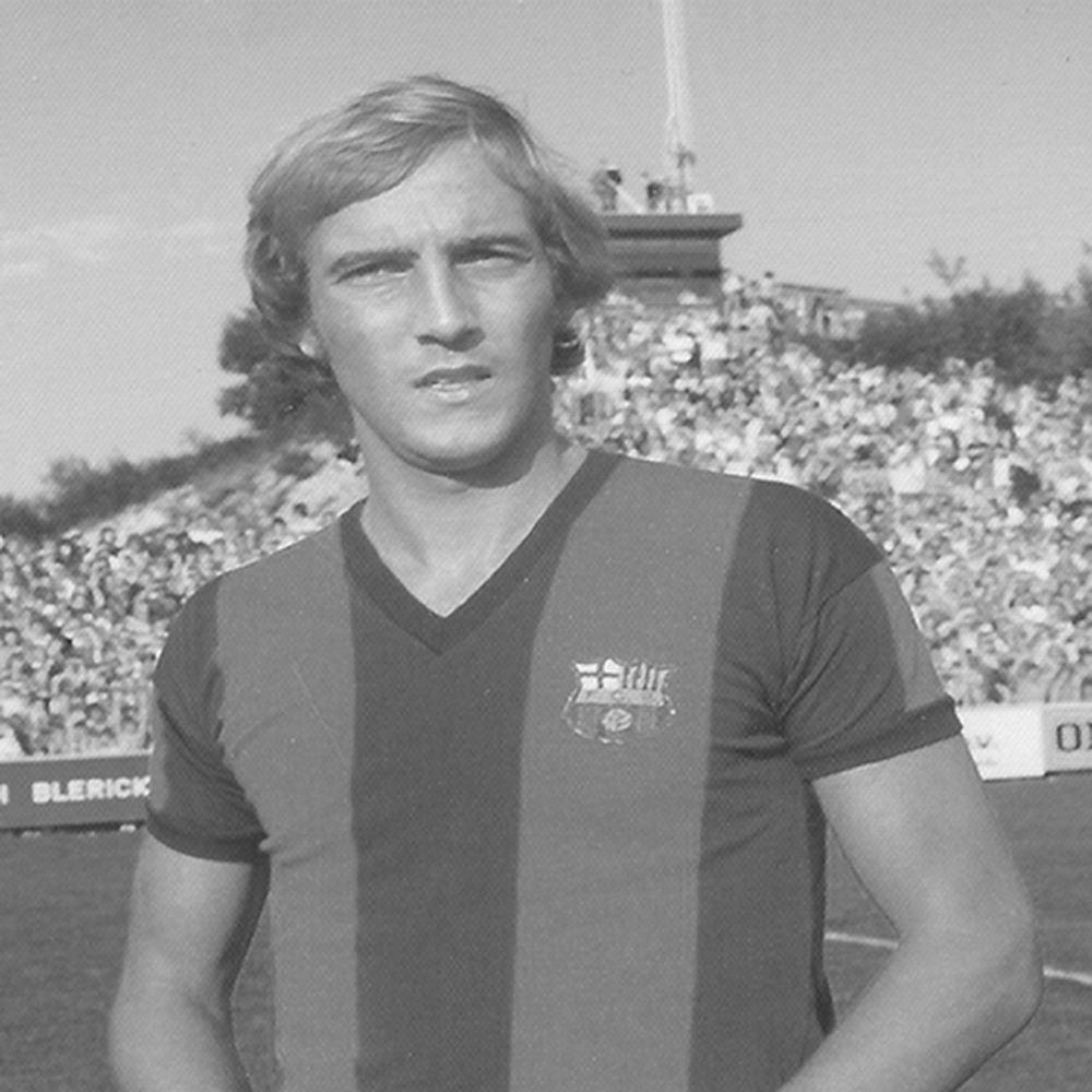 1976-77 Barcelona Retro Home Shirt Replica - Football Shirt Collective