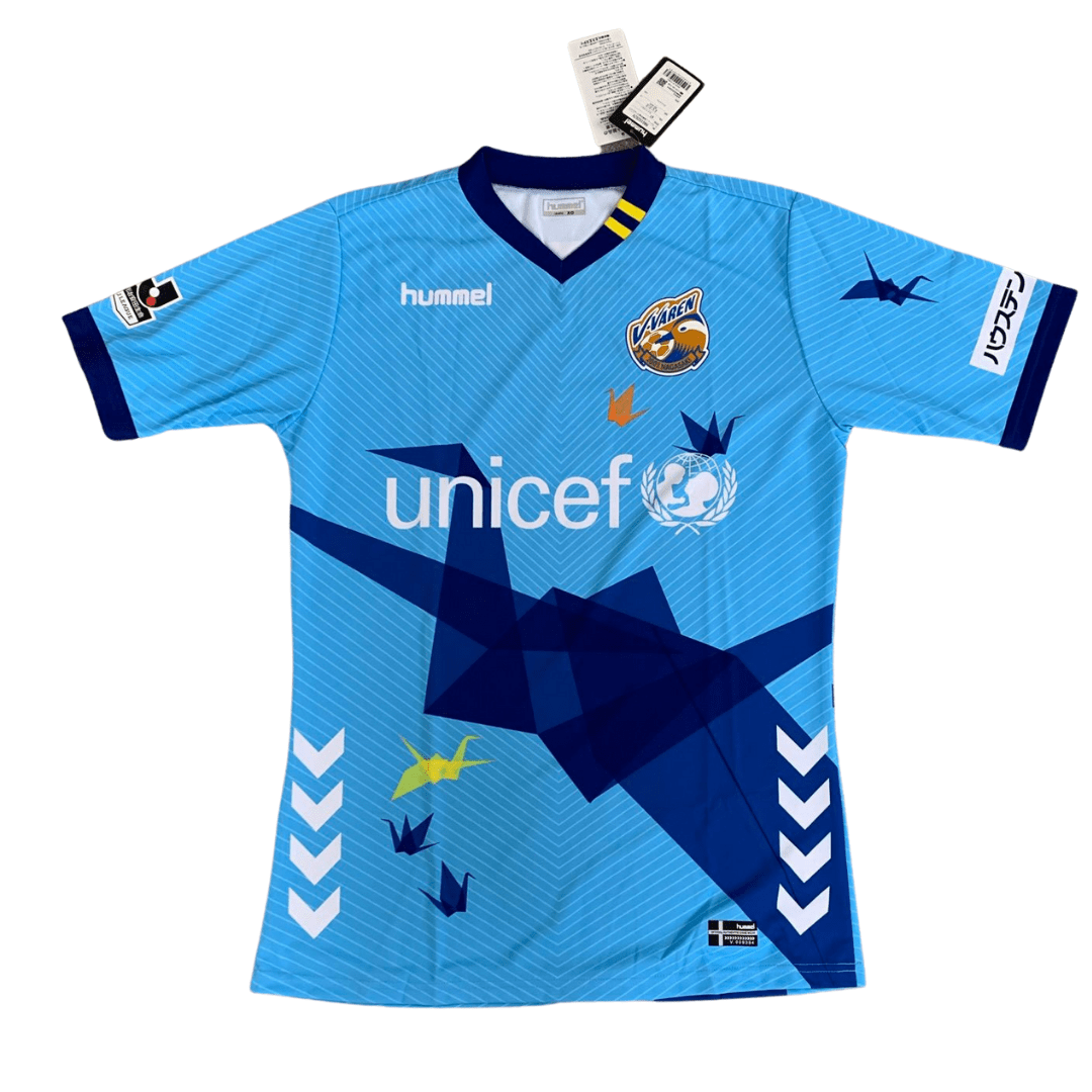 Football Shirt Collective 2018 V-Varen Nagasaki Peace Shirt BNWT XL