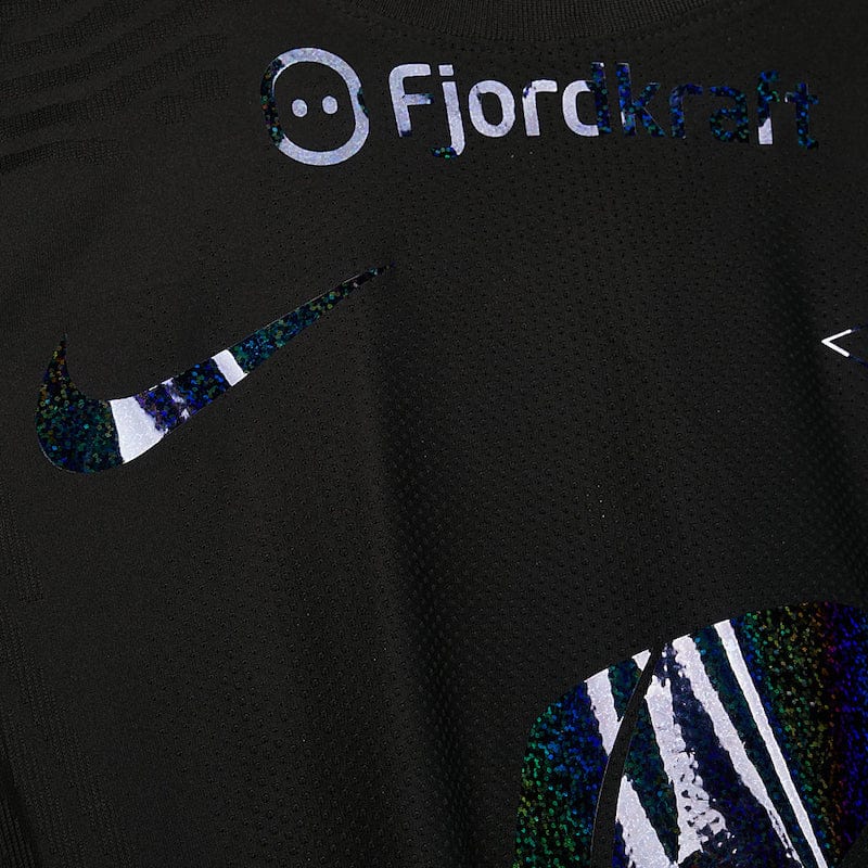 Football Shirt Collective 2021-22 SK Brann vaporknit away shirt M (Excellent)