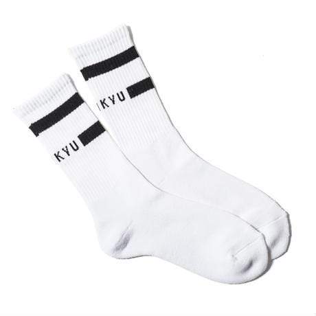 SHUKYU MAGAZINE × CITY BOYS FC “SHUKYU” SOCKS / WHT × BLK - Football Shirt Collective