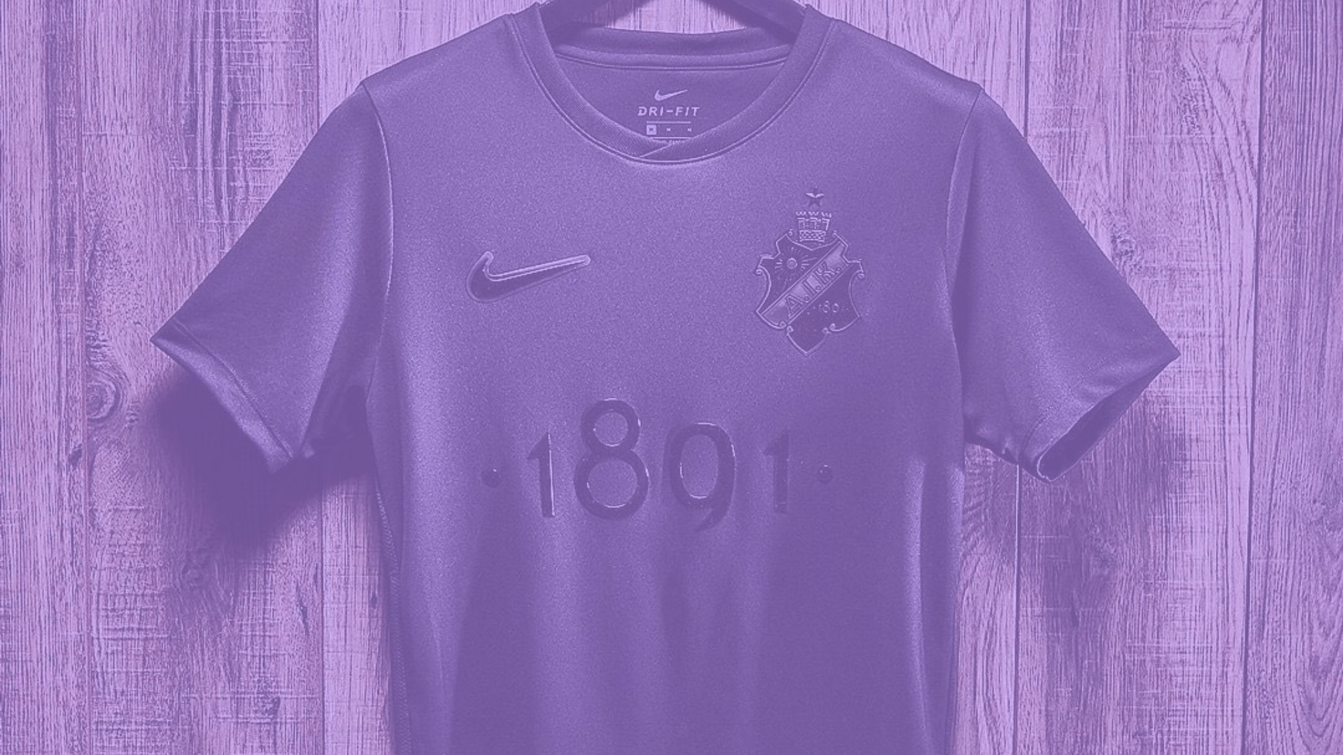 This AIK x Nike blackout kit is so good it crashed their website