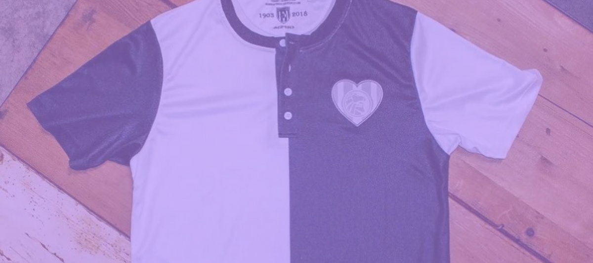 Heracles Almelo's 150th Anniversary shirt