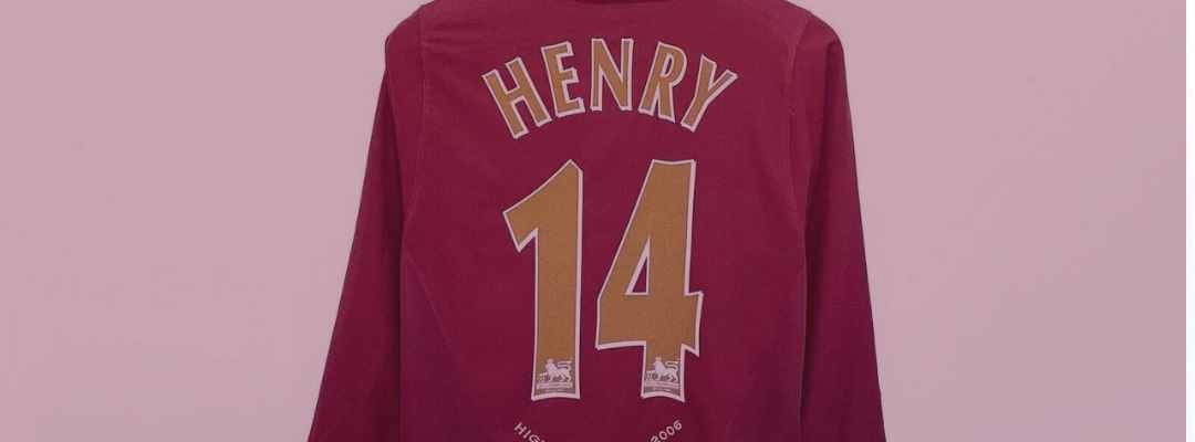 2005 Arsenal Nike shirt
