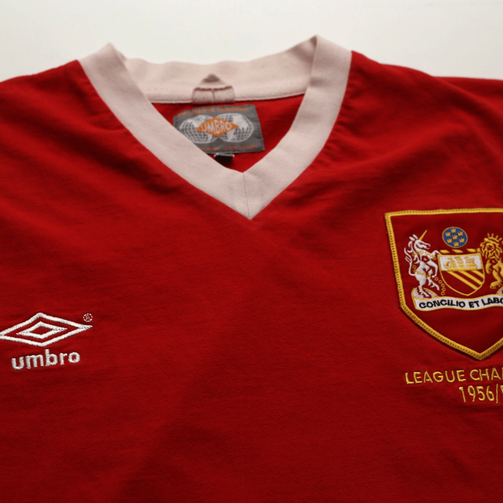 1956/57 Champions Manchester United Retro Umbro Home Football Shirt (L)