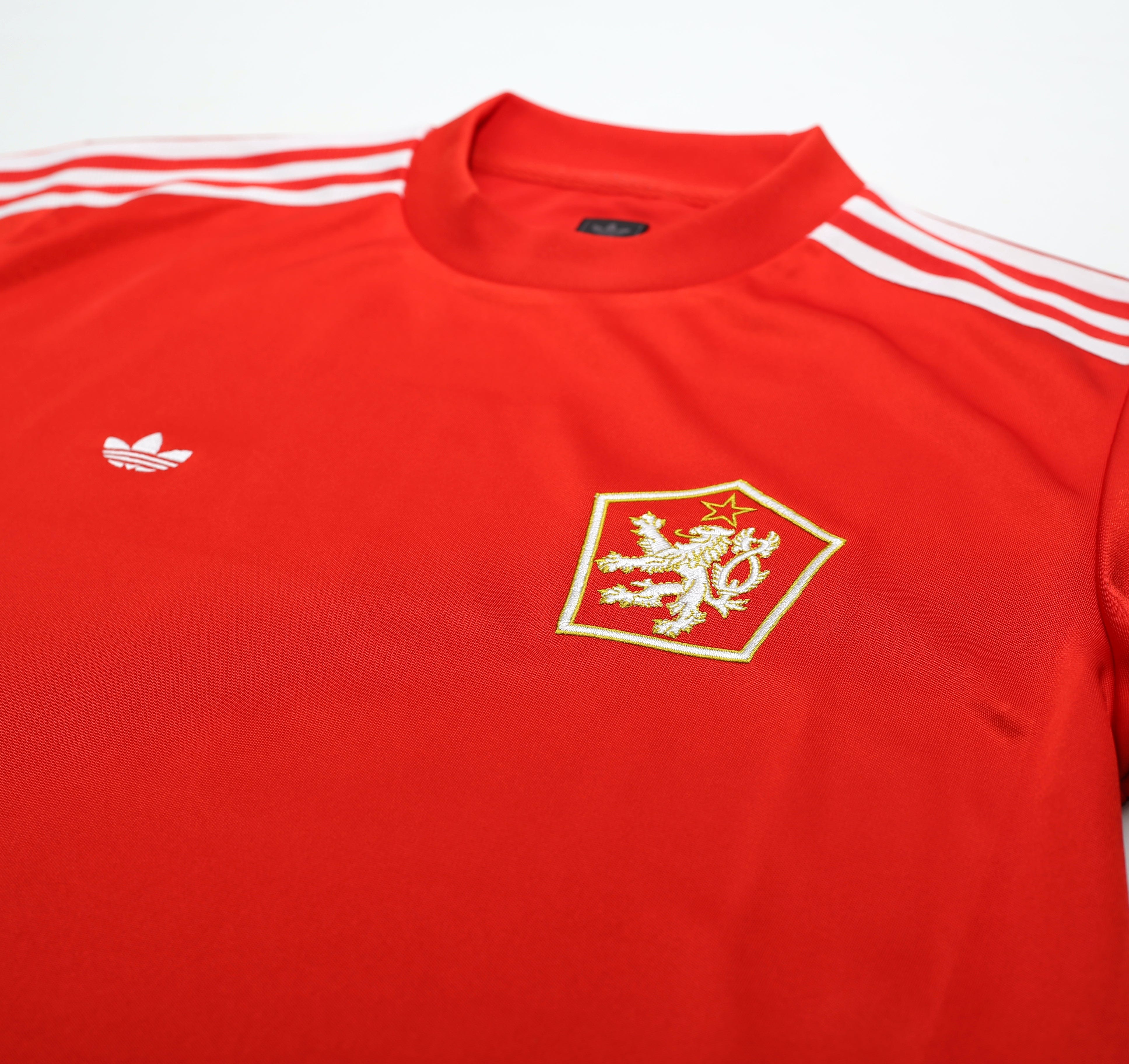 1980's Style Czechoslovakia #8 adidas Originals Retro Football Shirt (