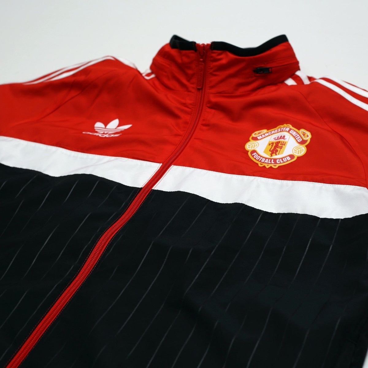 1980s Style Manchester United Vintage Retro adidas Originals Hooded Jacket (M)