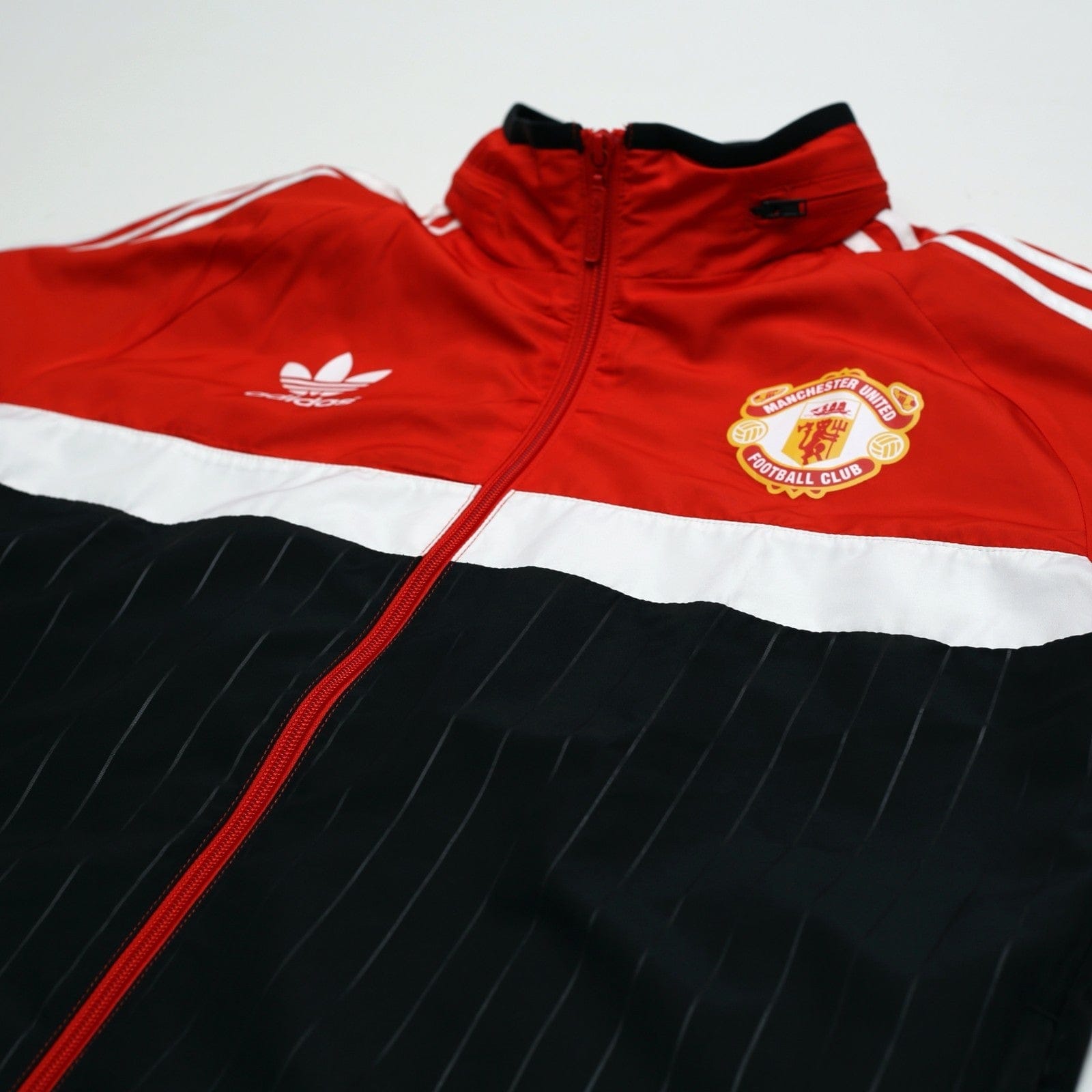 1980s Style Manchester United Vintage Retro adidas Originals Hooded Jacket (M)
