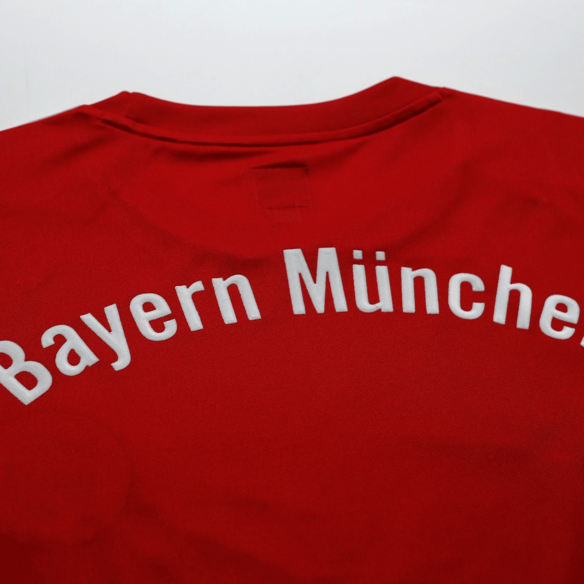1982/83 Bayern Munich Retro adidas Originals Home Football Shirt (L)