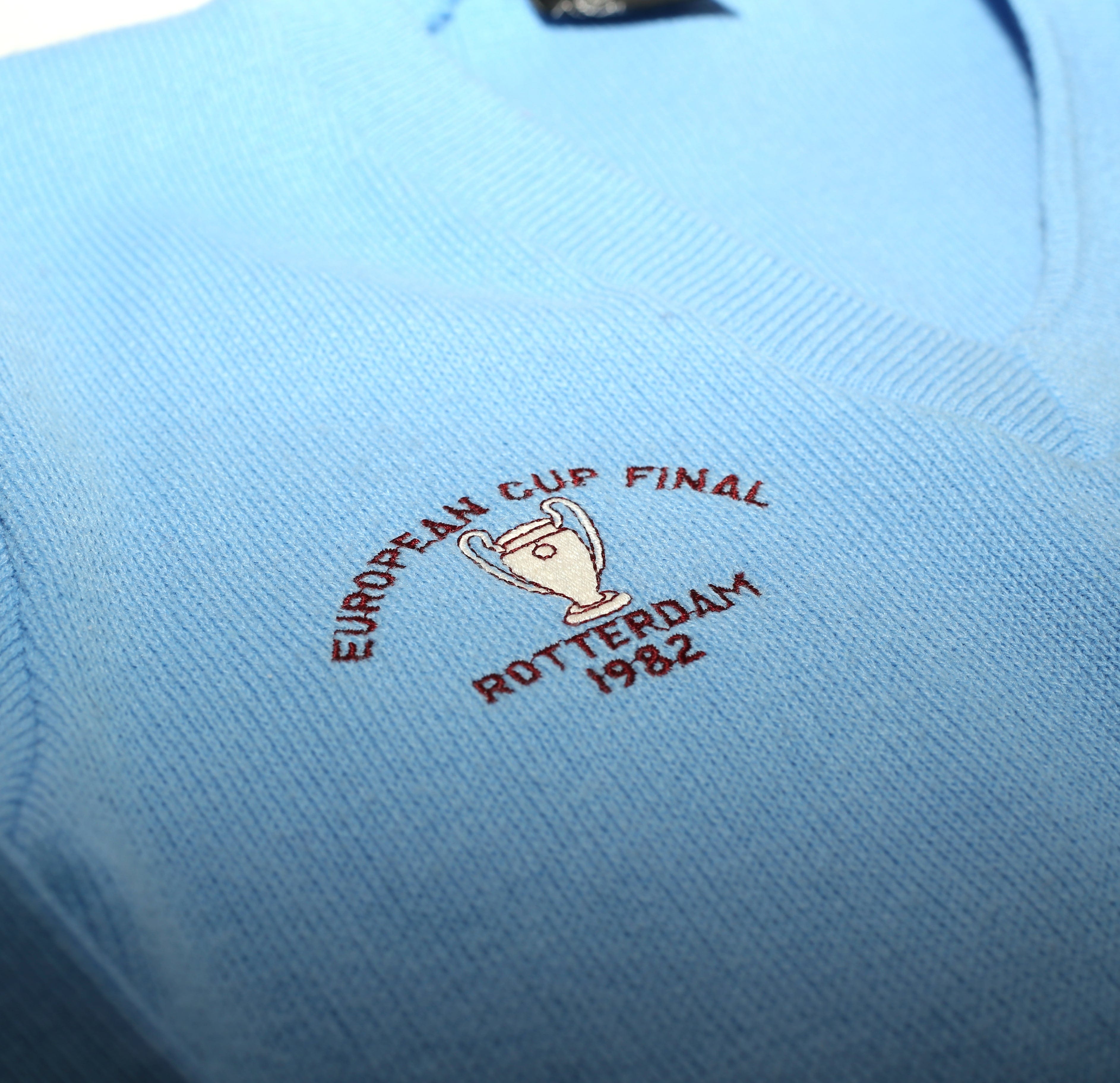 アストンヴィラ 1982欧州杯決勝 記念ユニフォーム　ビンテージ 1982 ASTON VILLA Vintage European Cup Final Sweatshirt (XS