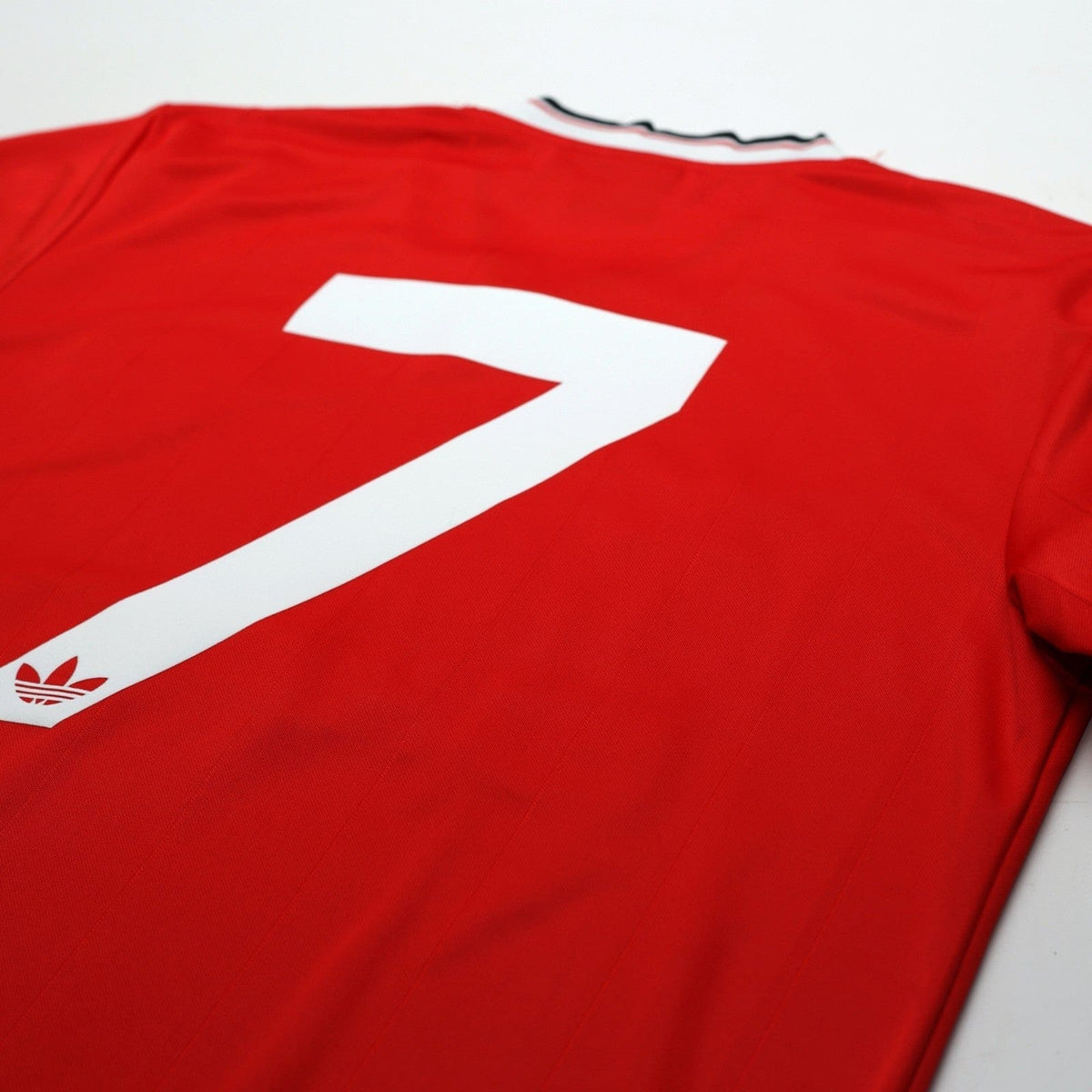 1983/84 Robson #7 Manchester United Home adidas Originals Football Shirt (M)