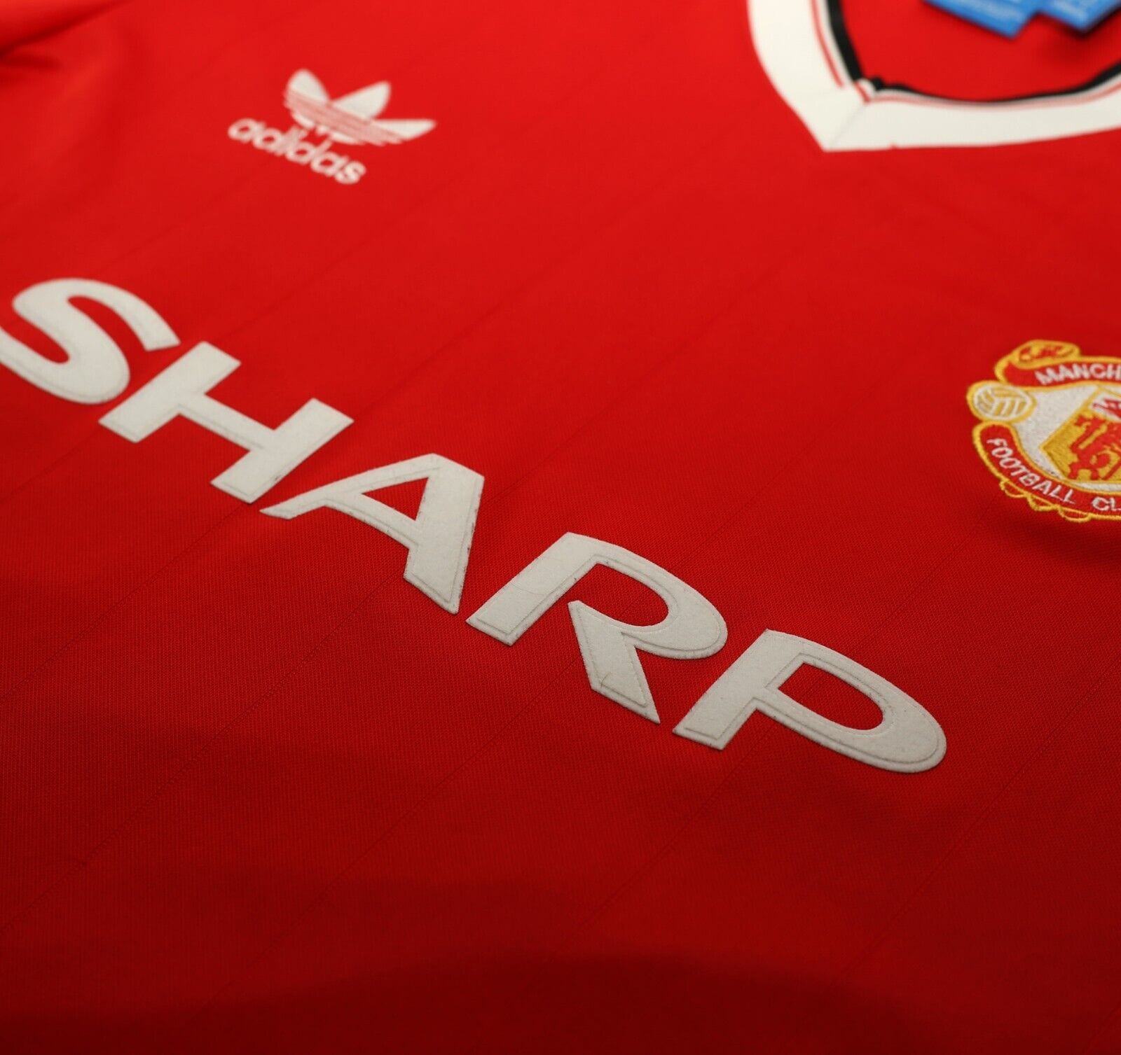 1983/84 ROBSON #7 Manchester United Home adidas Originals Football Shirt (M/L)