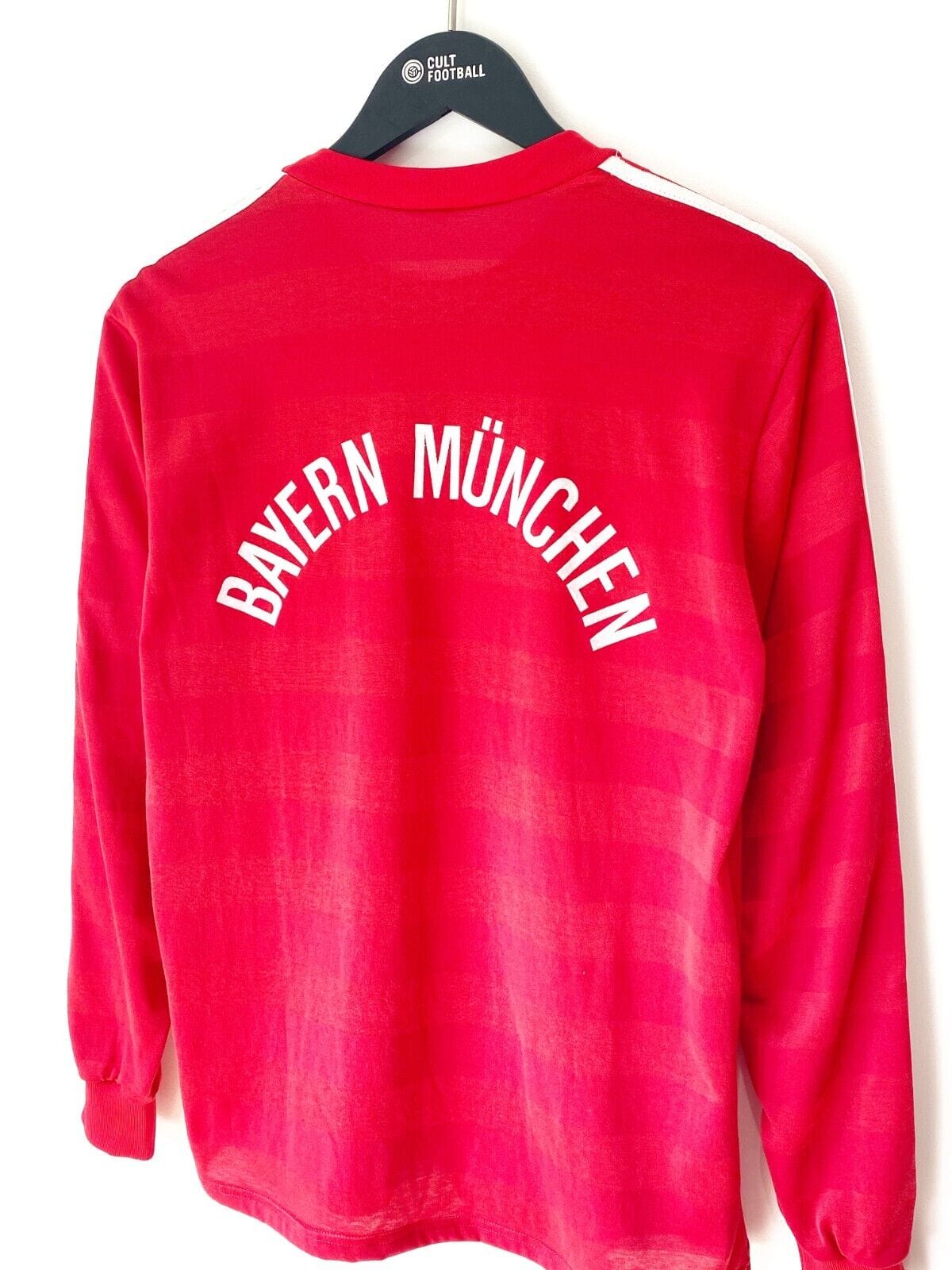 1984/89 BAYERN MUNICH Vintage adidas Home LS Football Shirt (M) COMMODORE