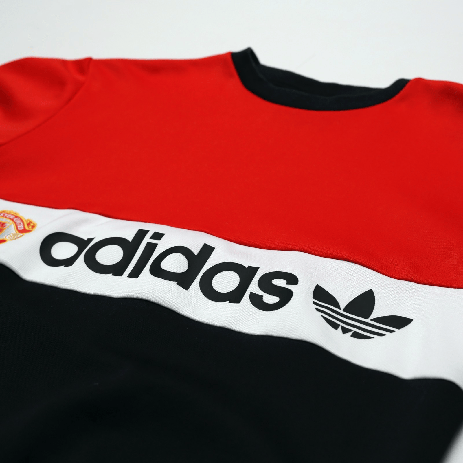 1985 Inspired Manchester United adidas Originals Football Sweatshirt (S)