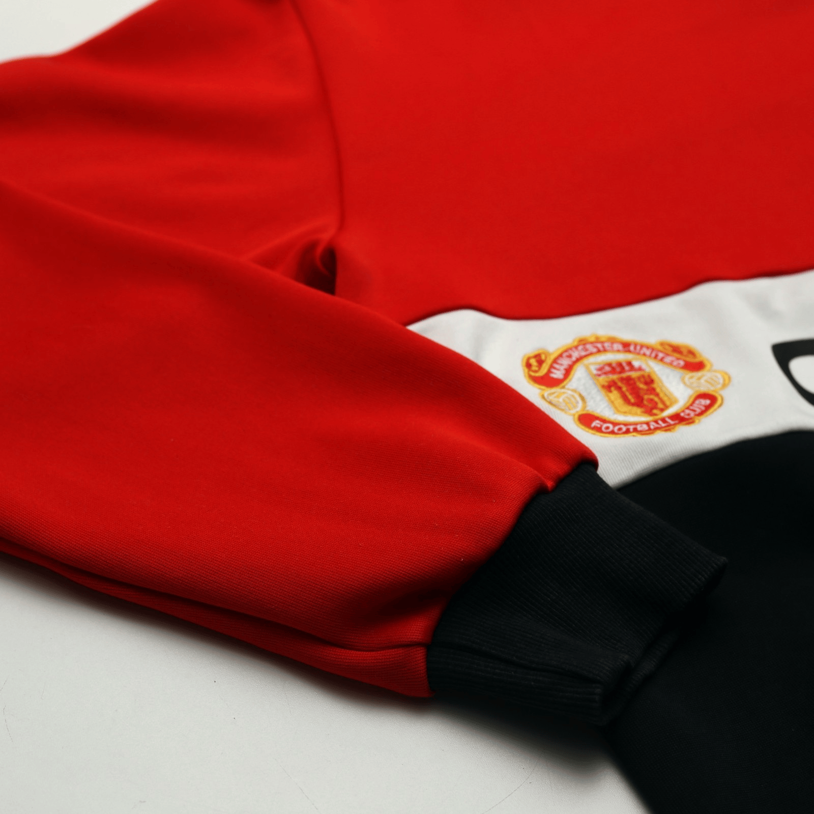 1985 Inspired Manchester United adidas Originals Football Sweatshirt (S)