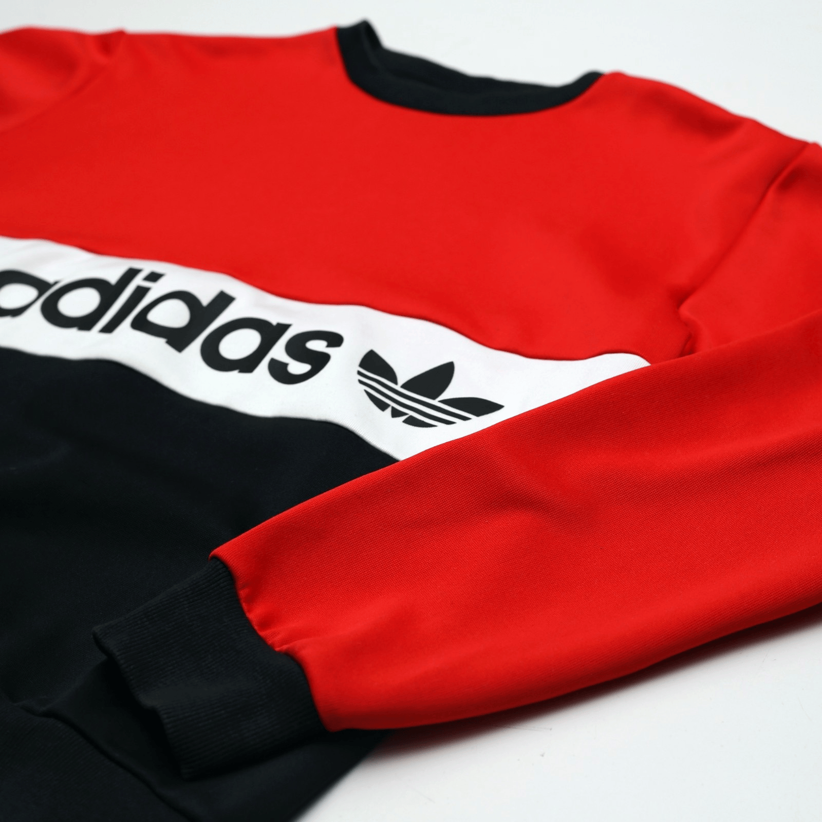 1985 Inspired Manchester United adidas Originals Football Sweatshirt (S)
