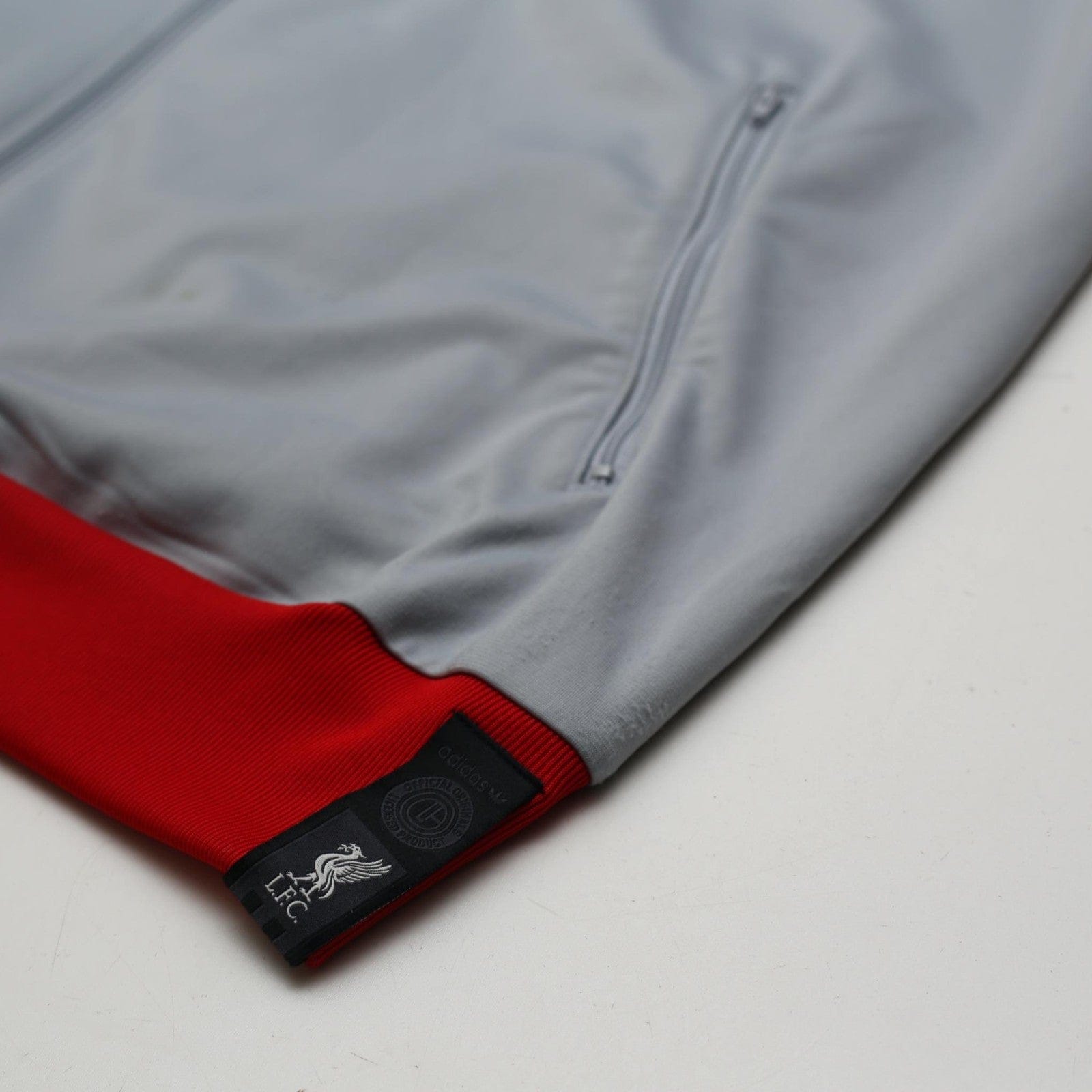 1985 Liverpool Retro adidas Originals Football Track Top (XXL)