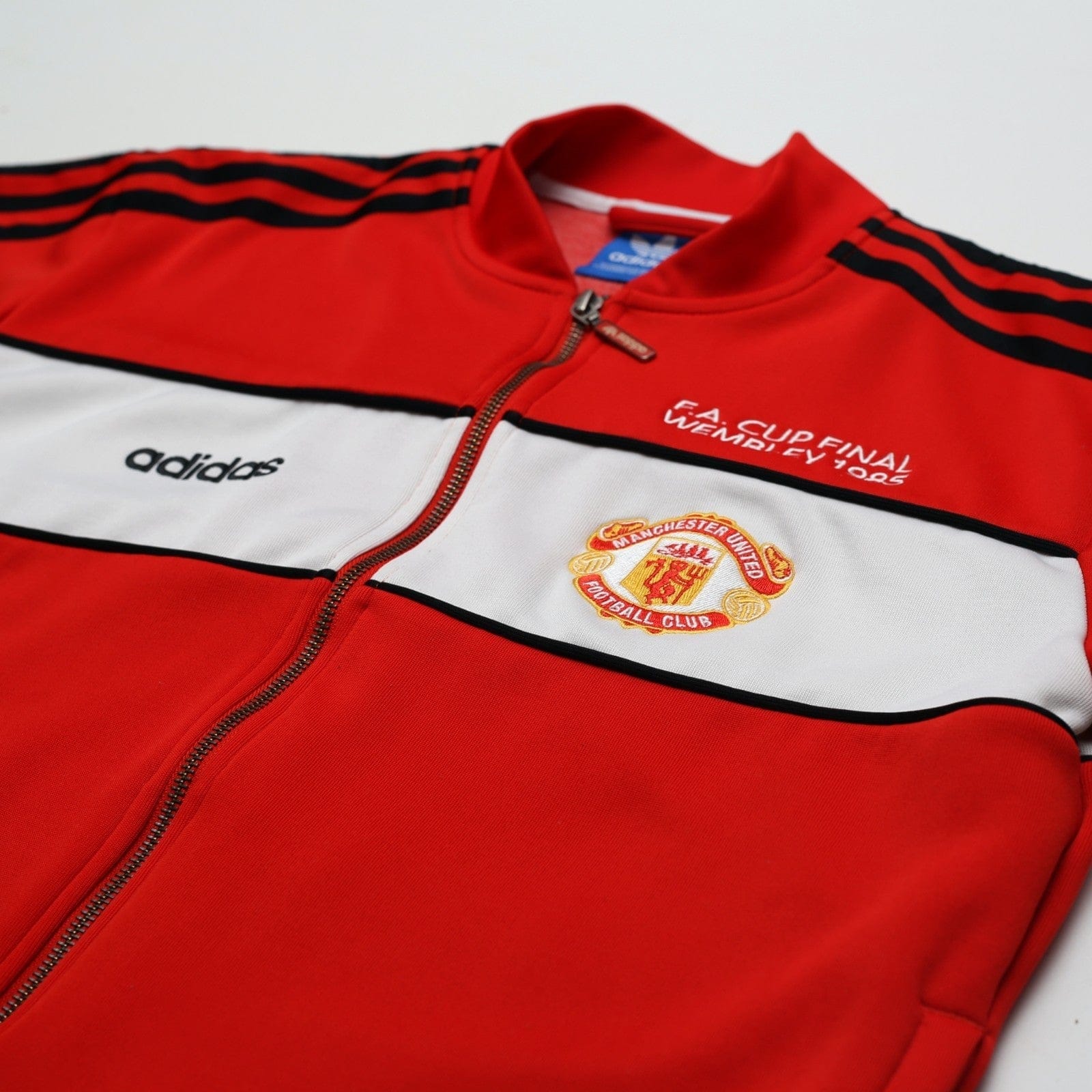 1985 Manchester United adidas Originals FA Cup Football Track Top Jacket (M)
