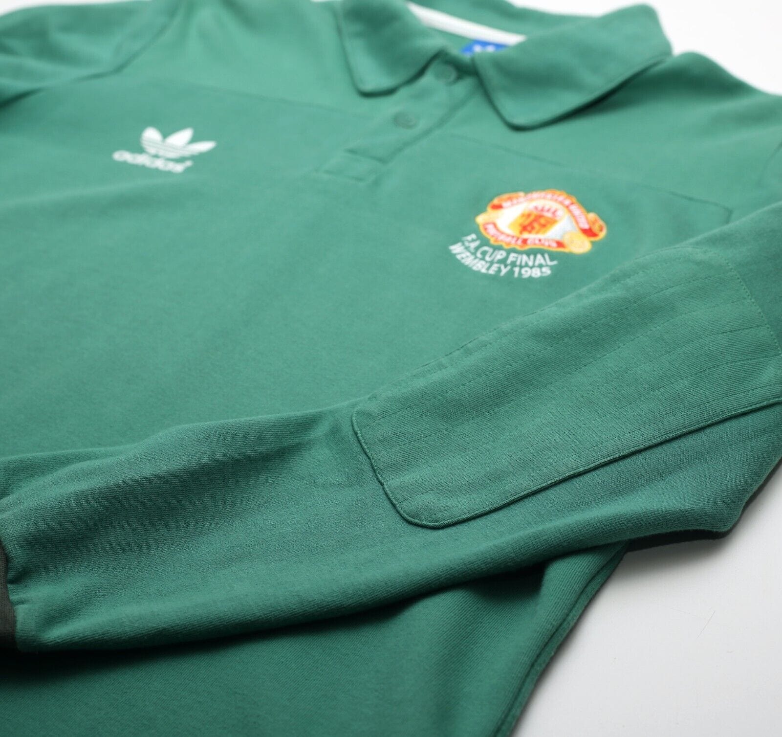 1985 MANCHESTER UNITED adidas Originals FA Cup Goalkeeper Football Shirt (L)