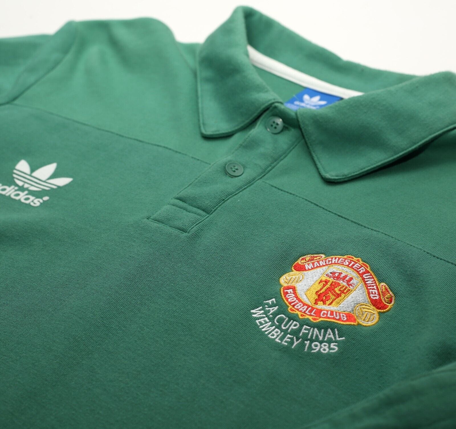 1985 MANCHESTER UNITED adidas Originals FA Cup Goalkeeper Football Shirt (L)