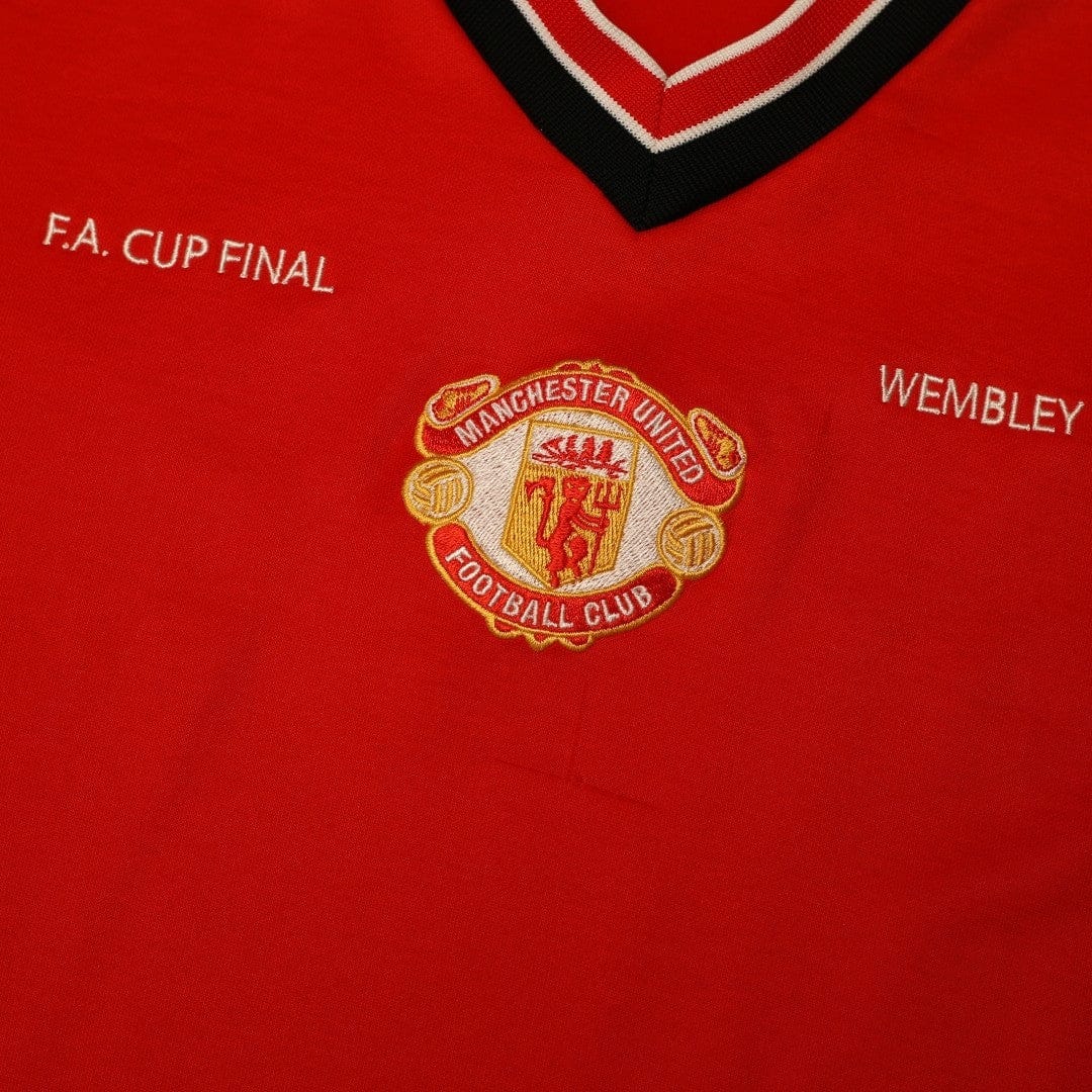1985 Robson #7 Manchester United adidas Originals FA Cup Football Shirt (L/XL)