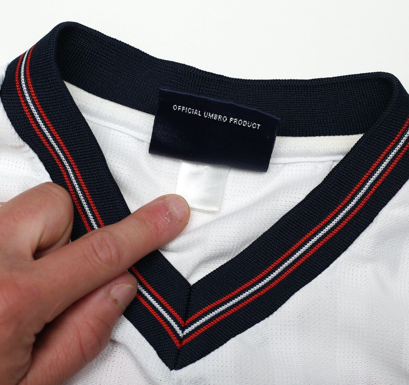 1986 BARNES #19 England Retro Umbro Home Football Shirt (L) Mexico World Cup