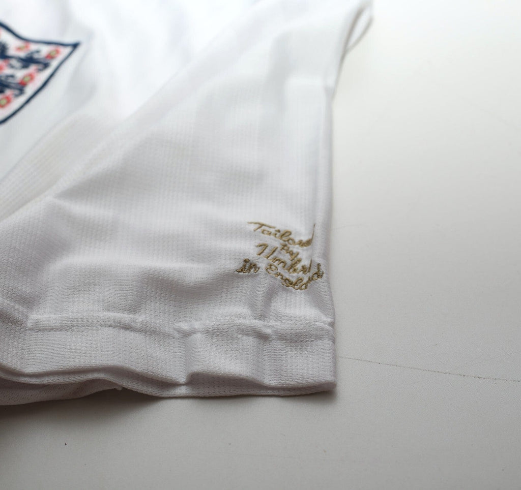 1986 BARNES #19 England Retro Umbro Home Football Shirt (L) Mexico World Cup