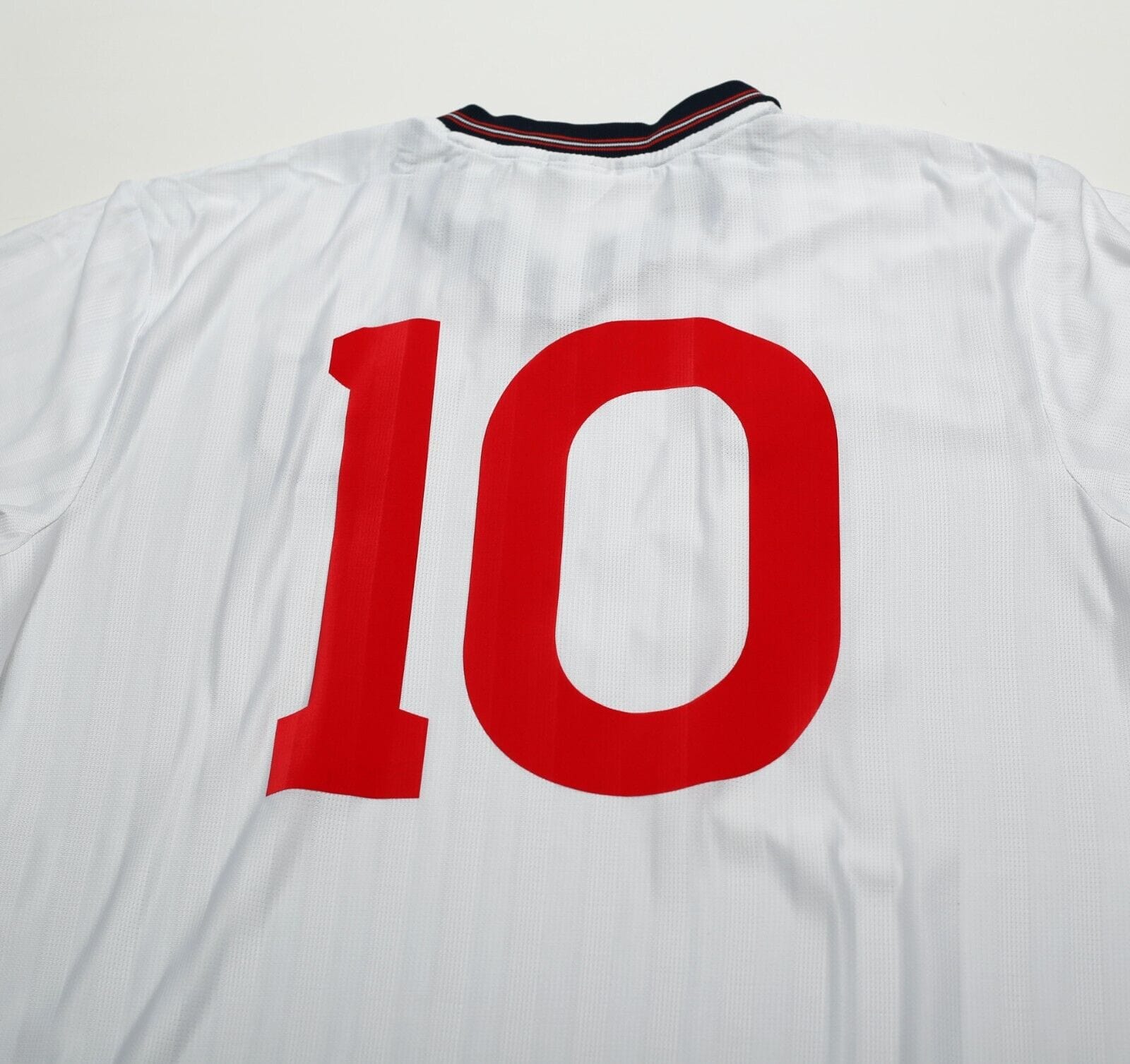 1986 LINEKER England #10 Retro Umbro Home Football Shirt (L