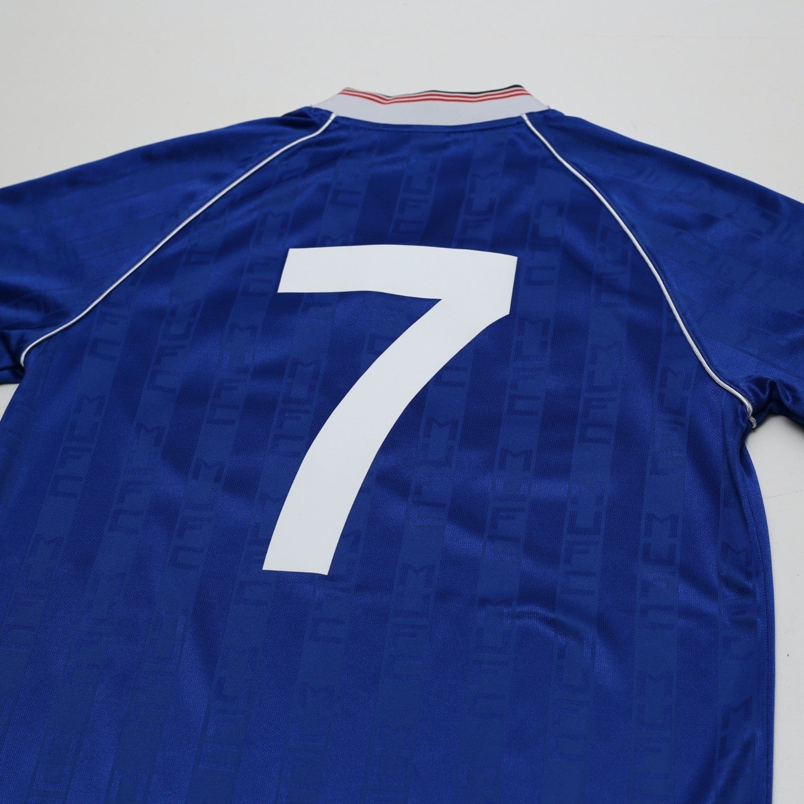 1988/90 Robson #7 Manchester United adidas Originals Away Football Shirt (S)
