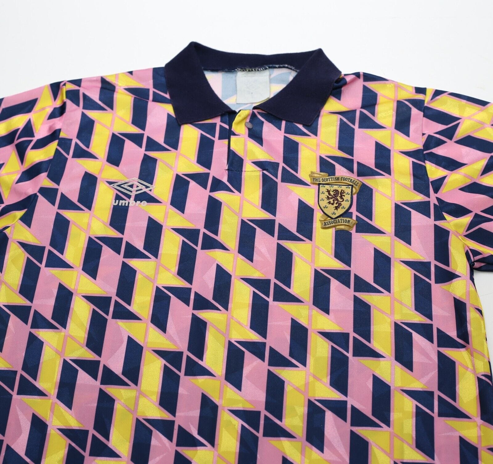 1988/90 SCOTLAND Vintage Original Umbro Football Leisure Shirt (M)