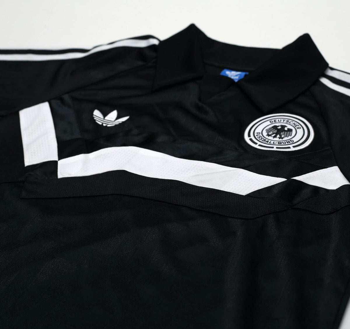 1988/91 West Germany Italia 90 Retro adidas Originals Football Shirt (S/M)