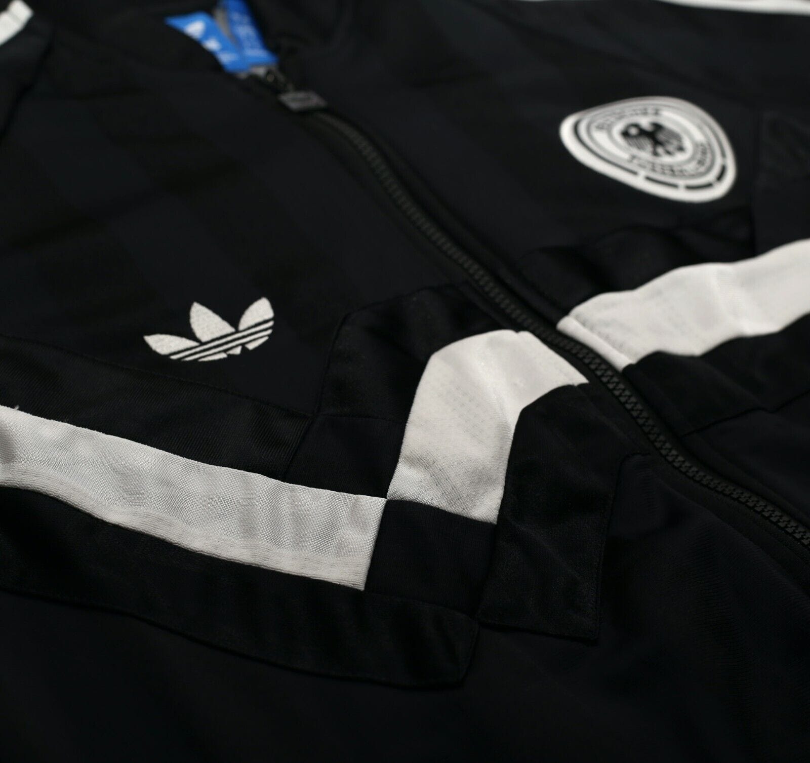 1988/91 WEST GERMANY Italia 90 Retro adidas Originals Football Track Top (M/L)