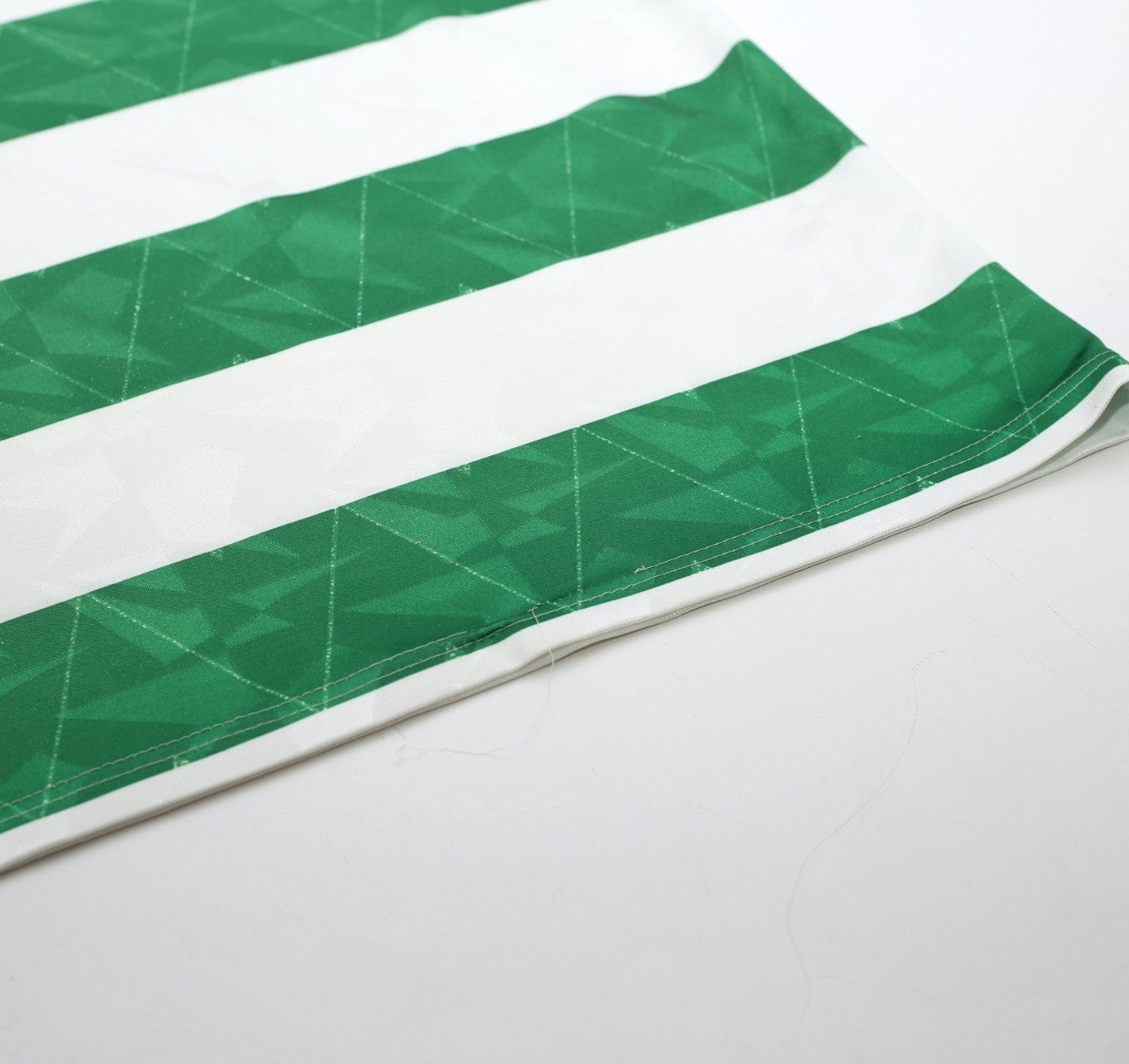 1989/91 CELTIC Vintage Umbro Home Football Shirt (M)