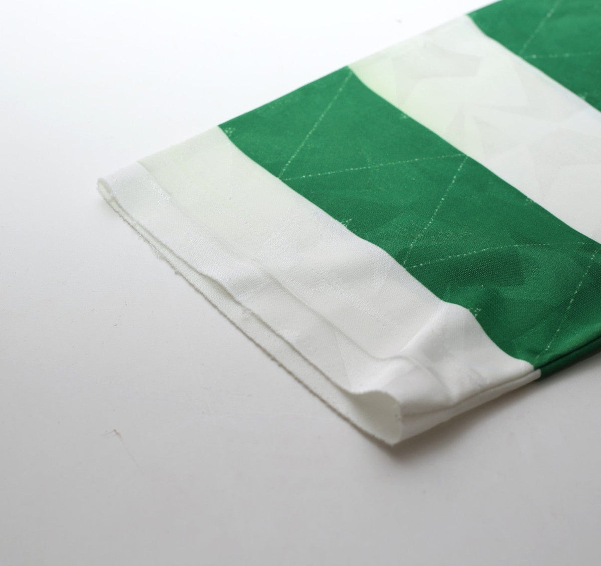 1989/91 CELTIC Vintage Umbro Home Football Shirt (M)